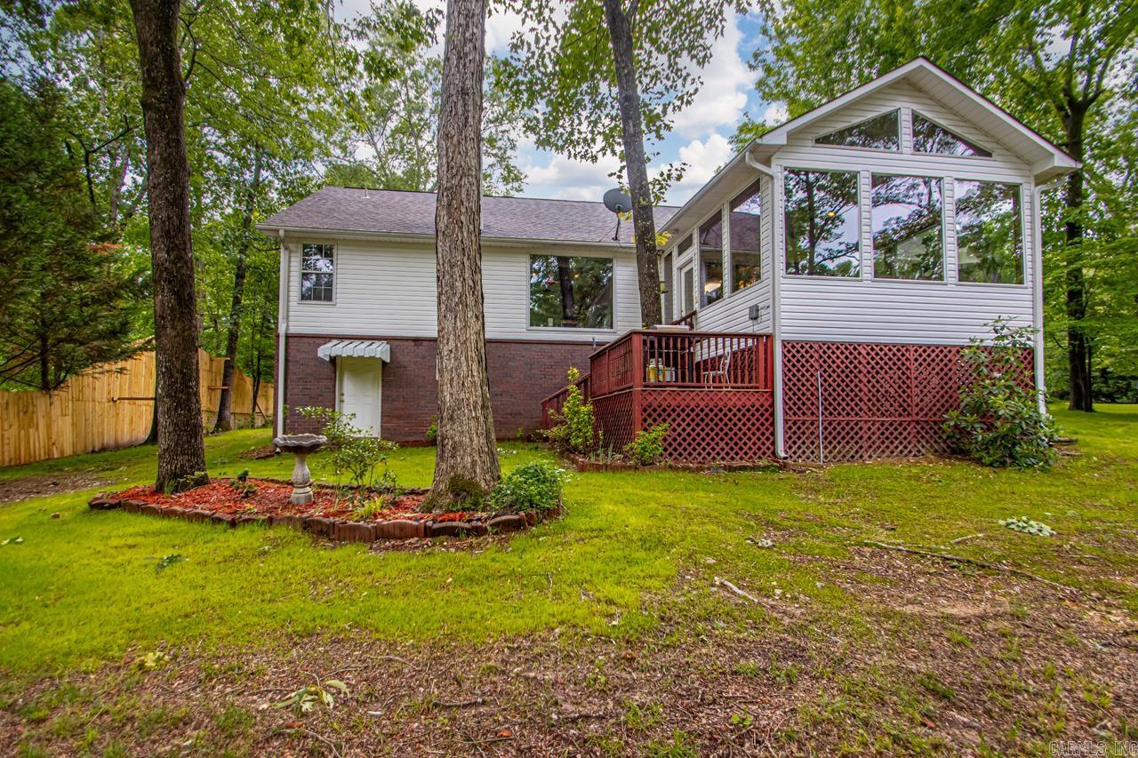 PEBBLE LAKE - Residential