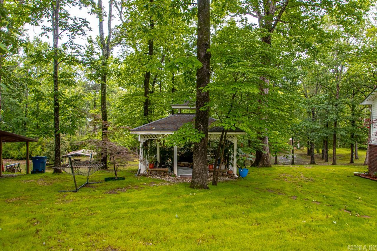 PEBBLE LAKE - Residential