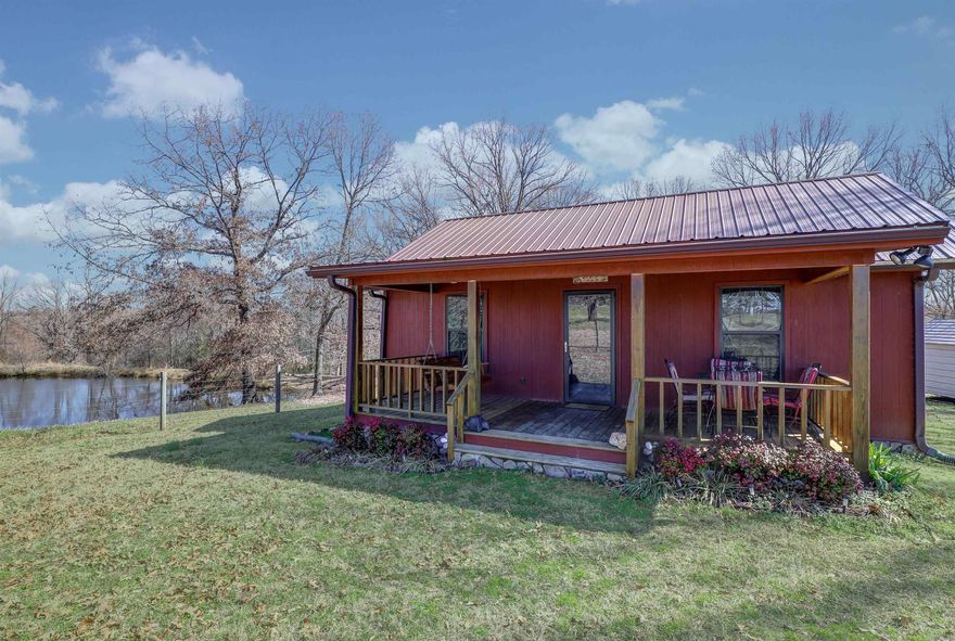 28 ACRES +/-. Welcome to 659 Billstown Rd., Delight, AR – your idyllic country retreat. Built in 2015, this charming Southern home offers a perfect blend of tranquility and convenience. The inviting front porch and lush surroundings welcome you into a warm, well-maintained interior with wood floors and abundant natural light. The spacious living areas provide a perfect setting for family gatherings, and the delightful kitchen comes equipped with modern appliances and ample counter space. The cozy bedrooms offer a peaceful retreat, while the property's exterior features sprawling lawns, mature trees, and picturesque views of two ponds. Located in Delight, AR, this property provides an ideal escape from city life, offering a close-knit community and proximity to nature. Whether you're looking for a permanent residence or a weekend getaway, 659 Billstown Rd. is your opportunity to embrace the beauty of rural living in Arkansas. Don't miss out on the chance to make this delightful country retreat your own and experience the joys of life in this serene setting, where outdoor activities like hunting, fishing, and exploring Lake Greeson await you.