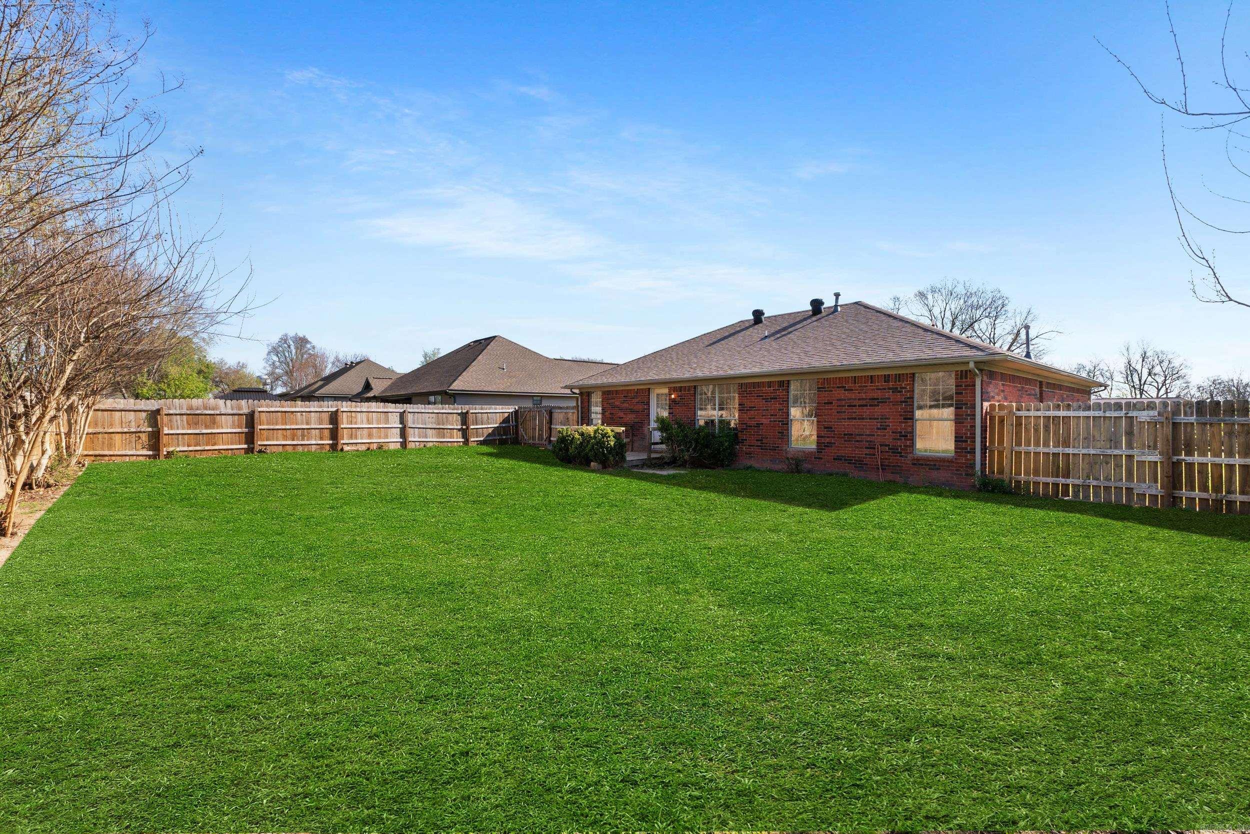 ARKANSAS ESTATES - Residential