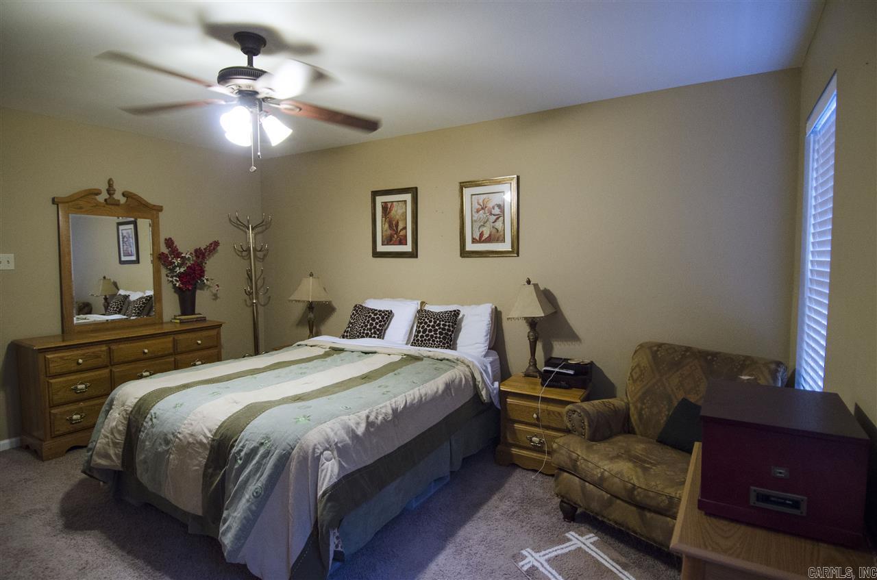 The Oaks - Residential