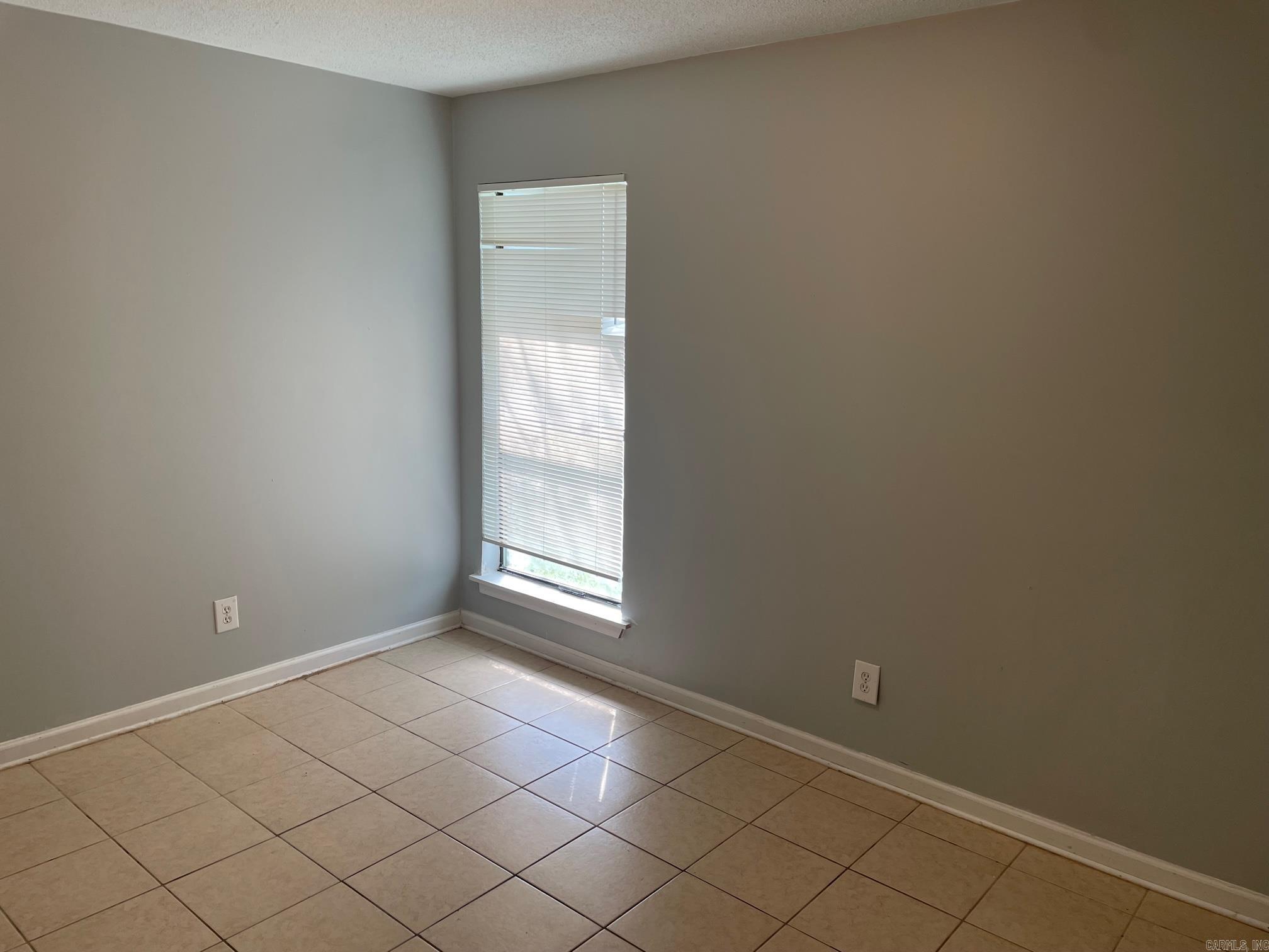 Country Wood - Residential Lease