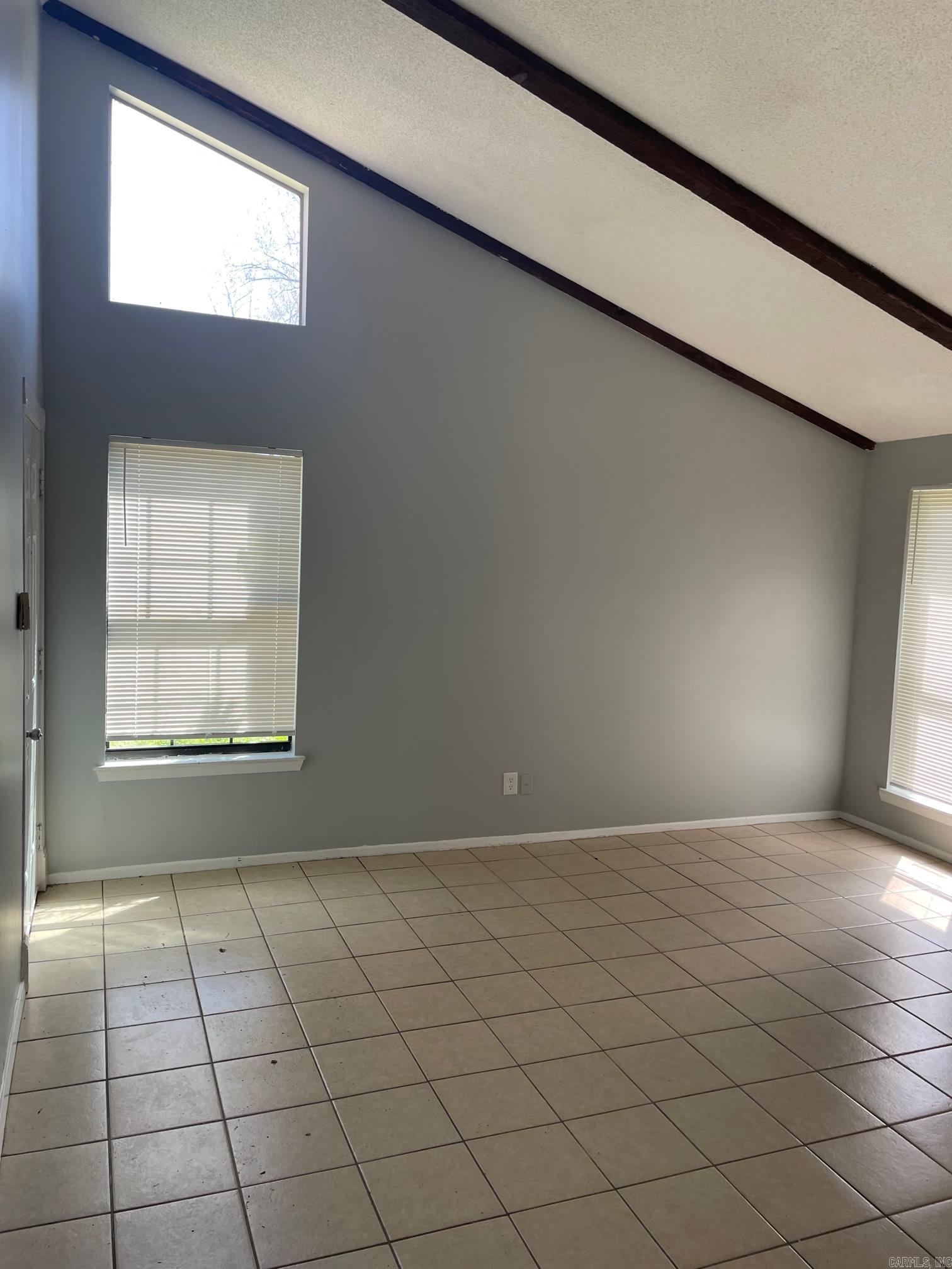 Country Wood - Residential Lease