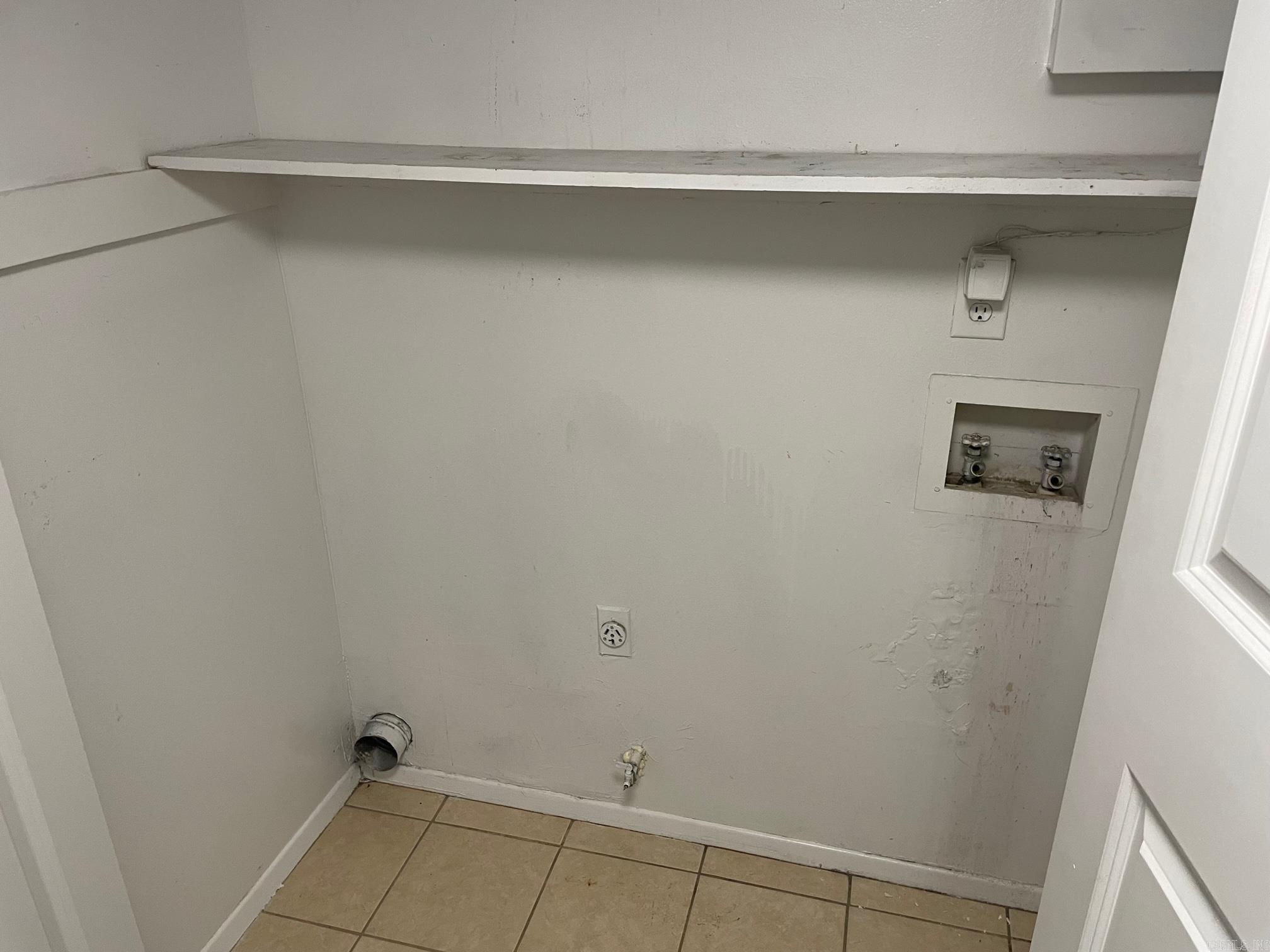 Country Wood - Residential Lease