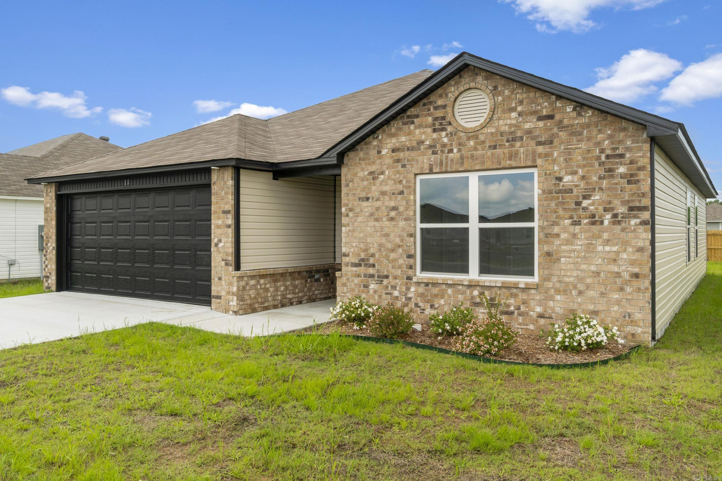 HILL FARM - Residential