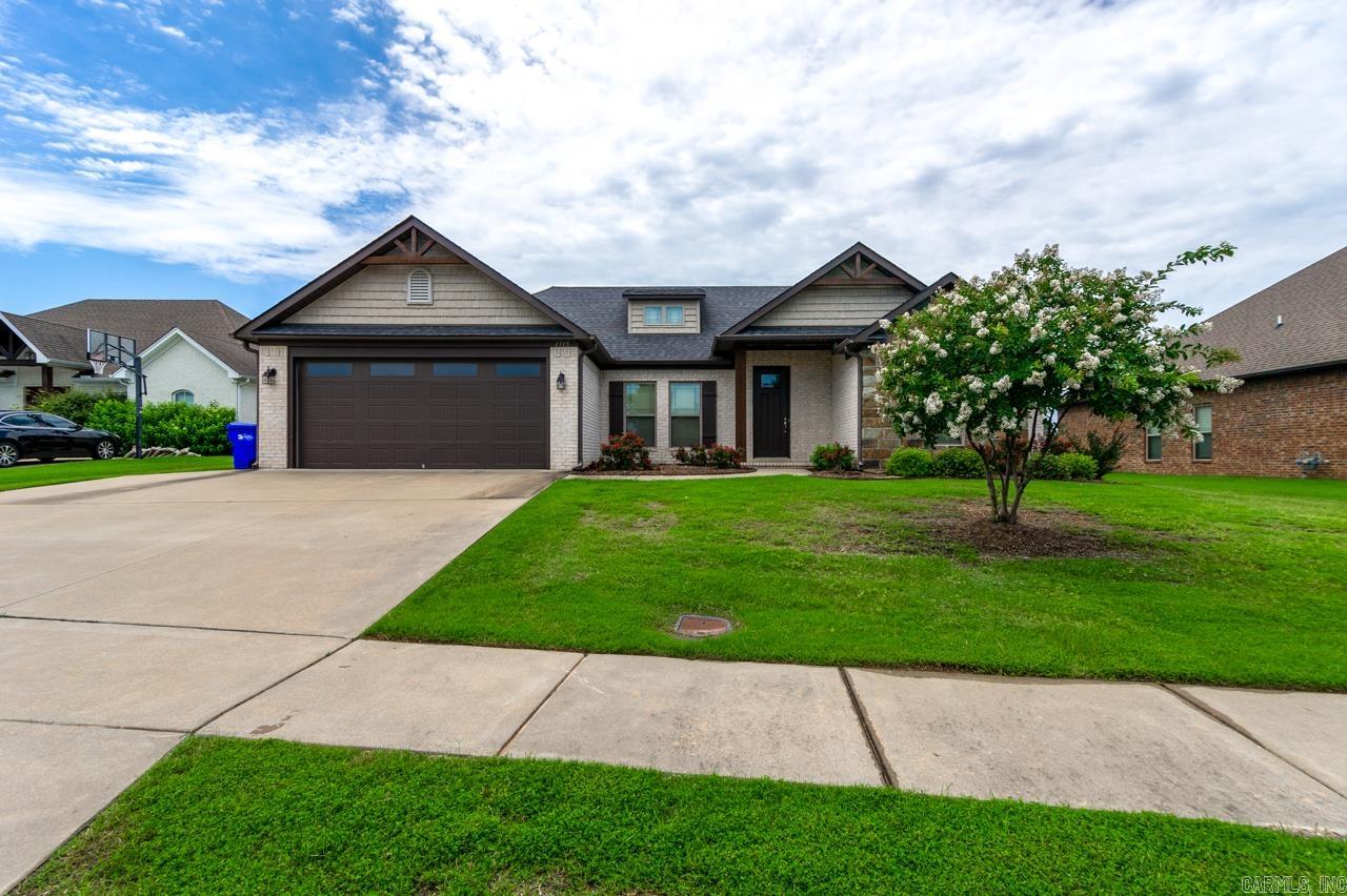 SALEM WOODS - Residential