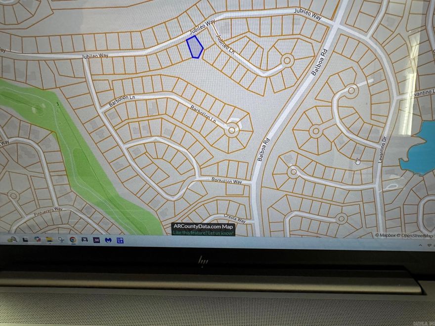 REDUCED $1,900...BALBOA GOLF COURSE NEARBY...LAKE BALBOA AND THE BALBOA GATE JUST A FEW MINUTES AWAY...MAKE ARRANGEMENTS WITH YOUR REALTOR, AND IF YOU DON'T HAVE ONE, CALL THE LISTING AGENT...  PLEASE READ AGENTS REMARKS...