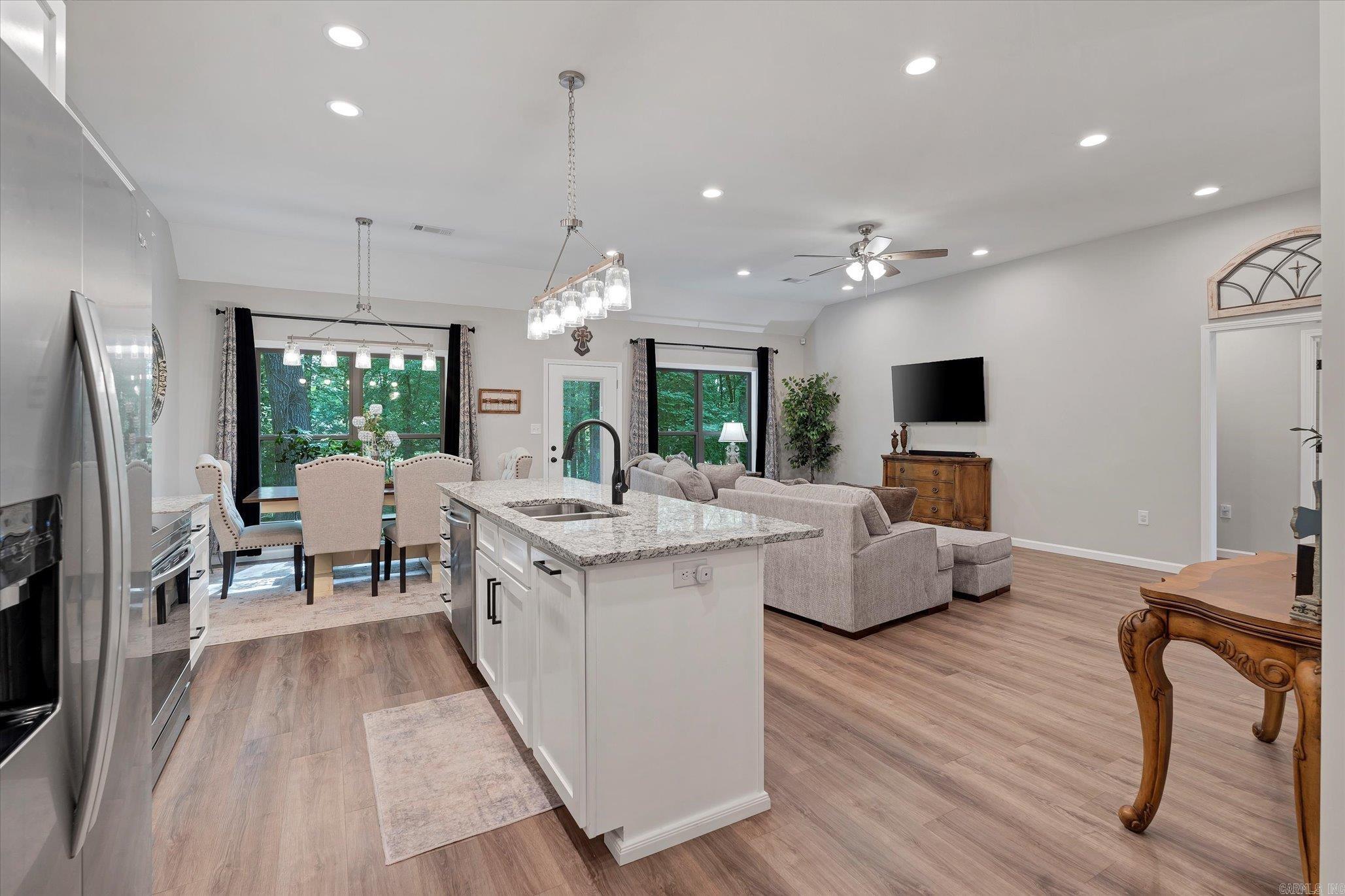 FAIRVIEW HAVEN - Residential