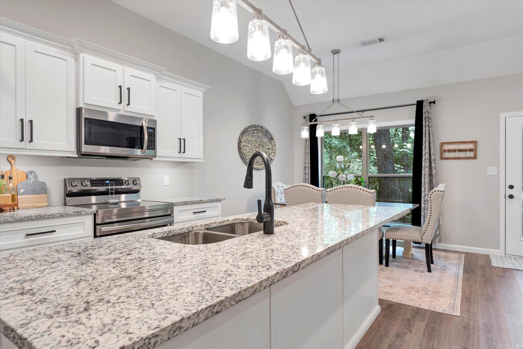 FAIRVIEW HAVEN - Residential