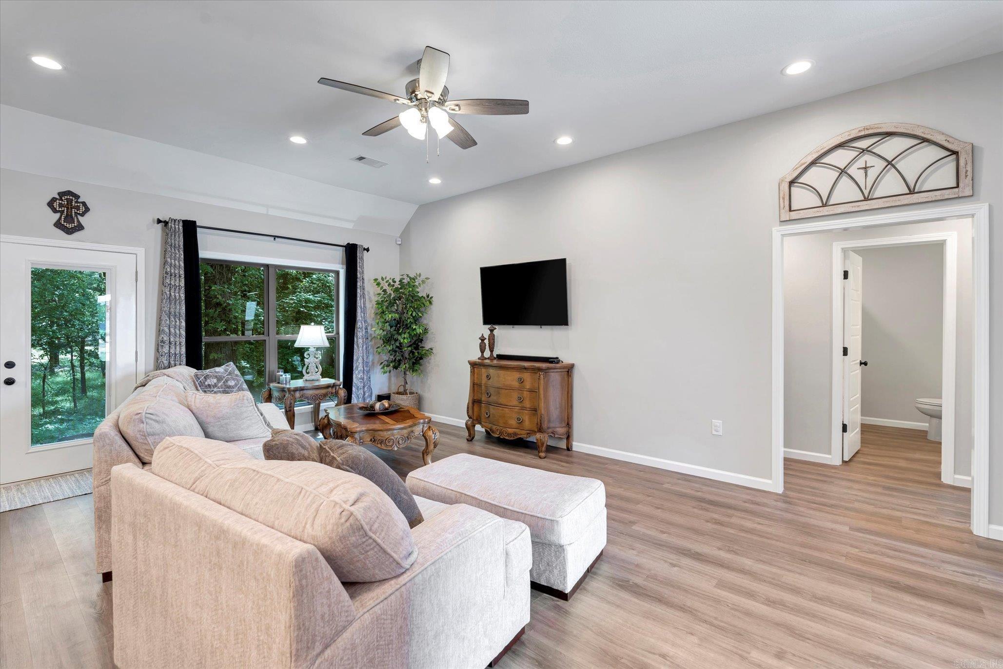 FAIRVIEW HAVEN - Residential