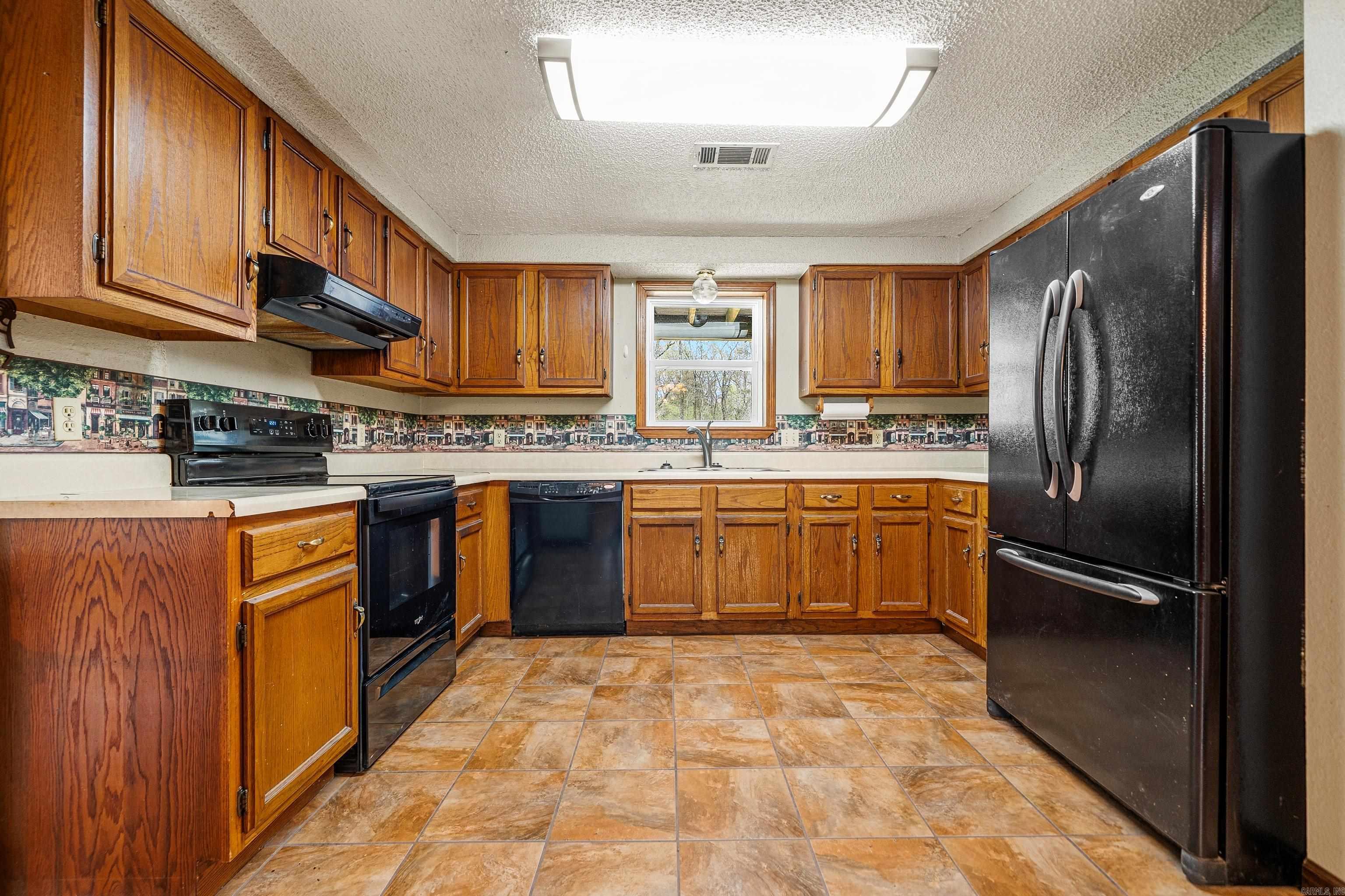 Mountain Pine Outside - Residential