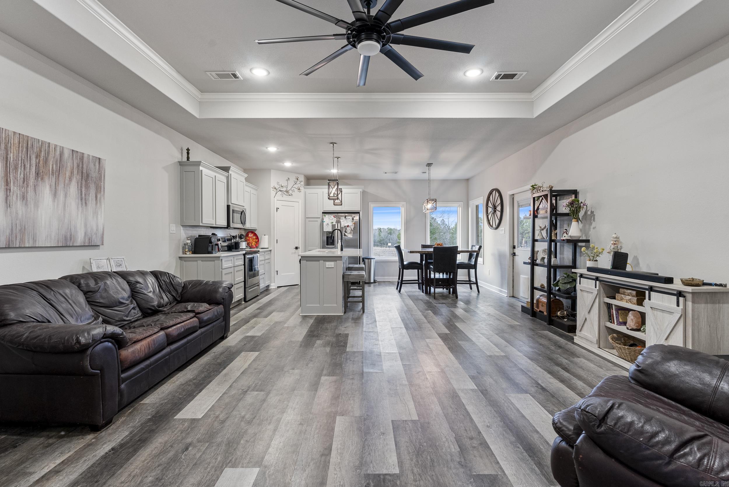 WINCHESTER ESTATES - Residential