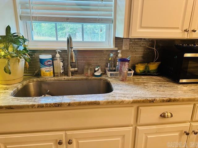 OAKWOOD MANOR - Residential