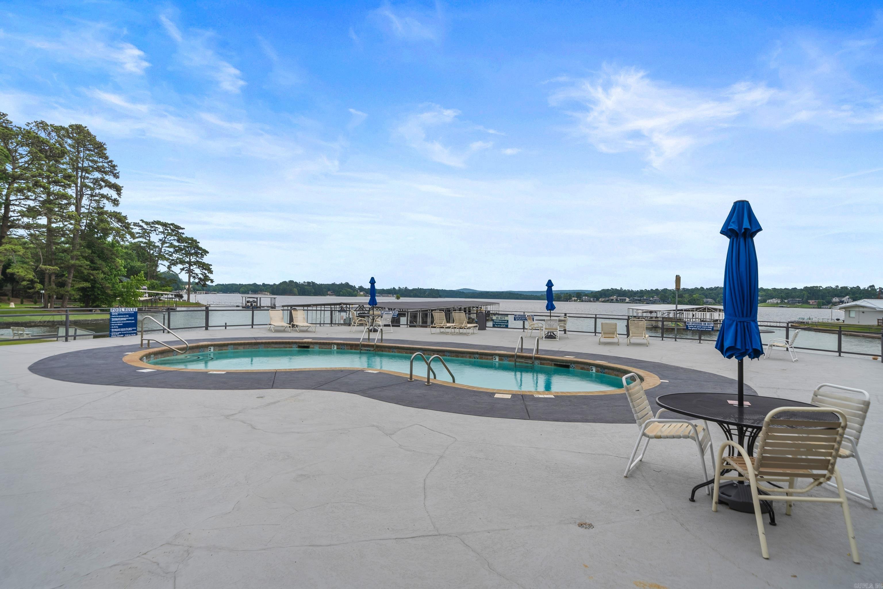 Willow Beach - Residential