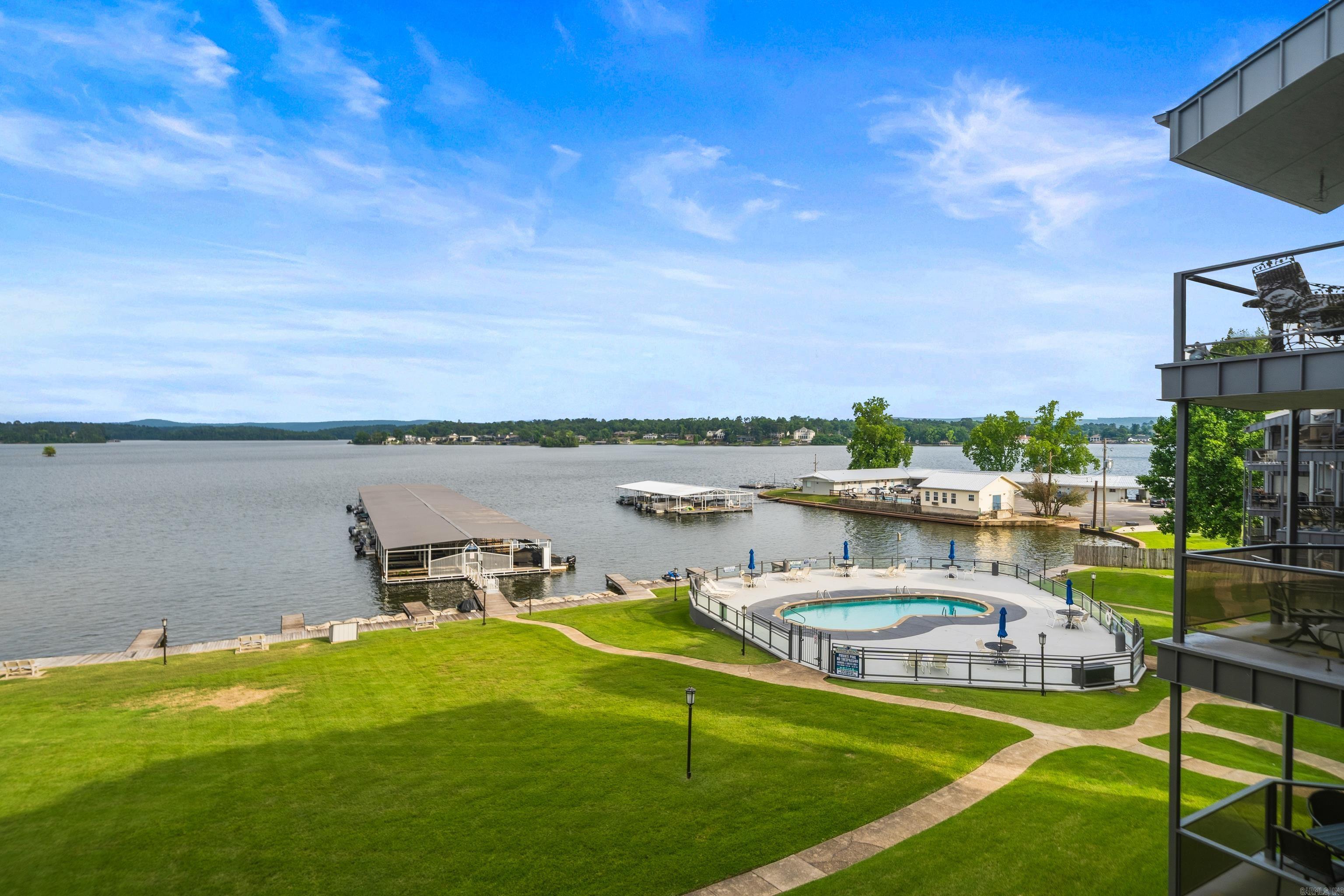 Willow Beach - Residential