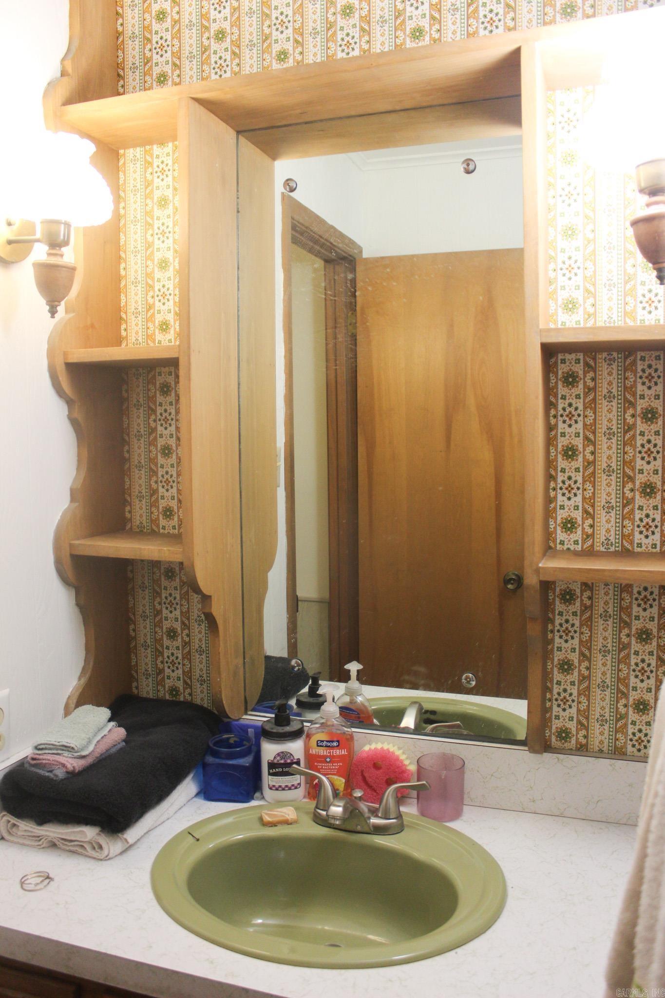 JAMES S/D - Residential