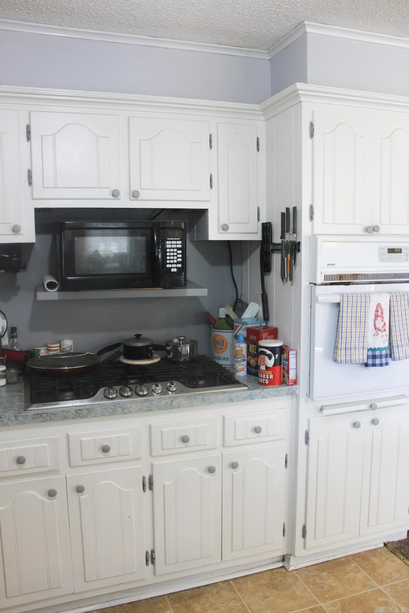 JAMES S/D - Residential