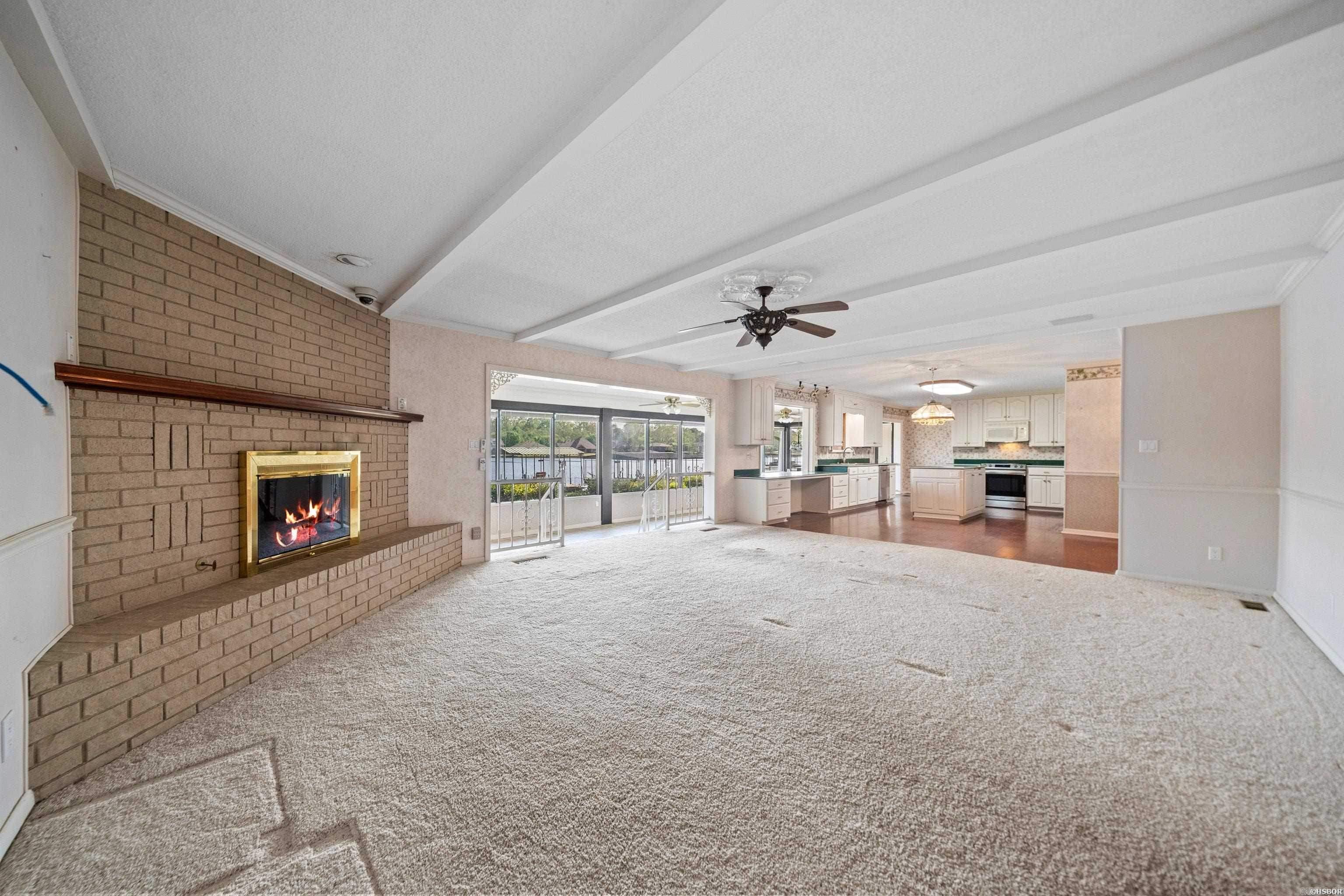 ARZELLA ACRES - Residential