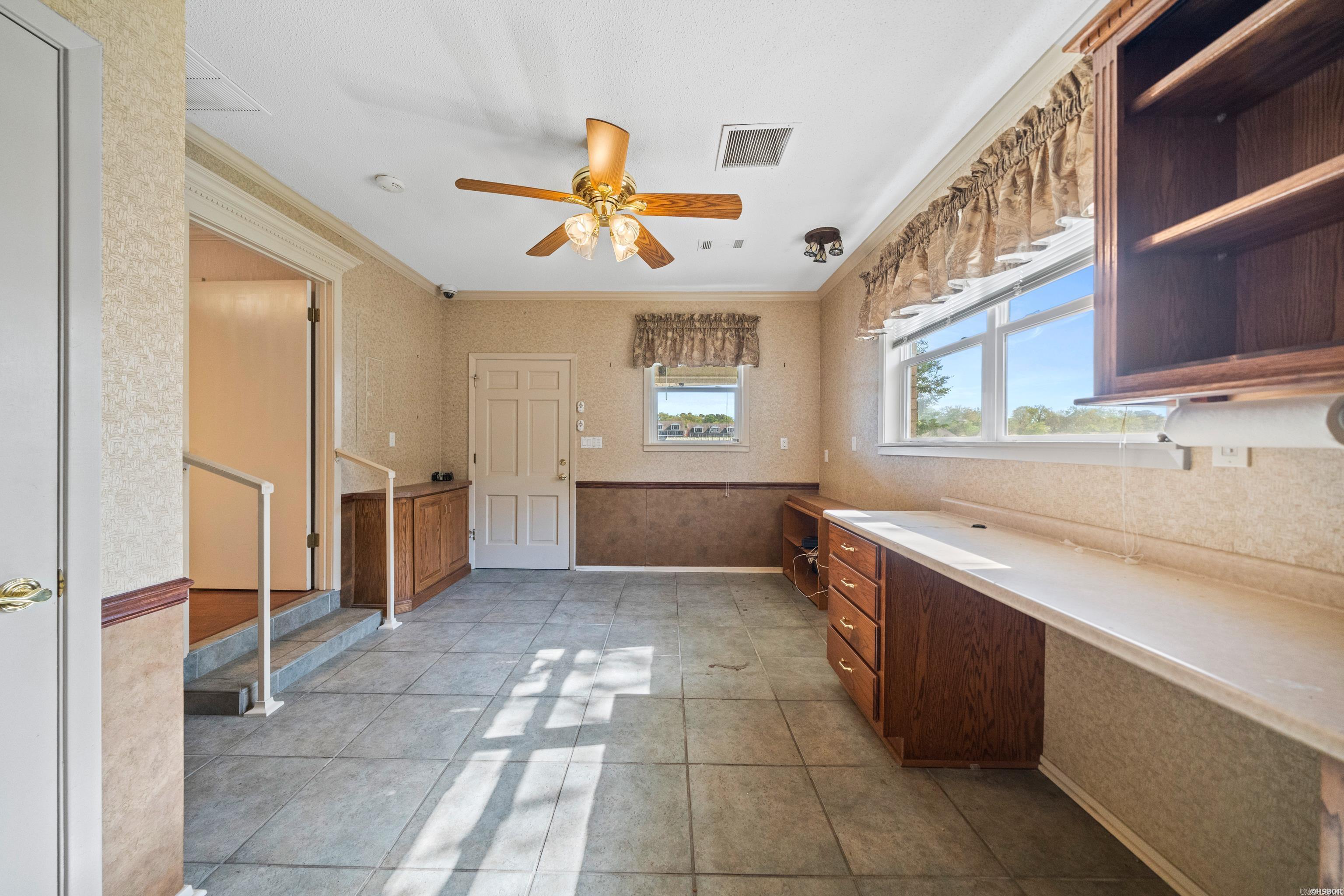 ARZELLA ACRES - Residential