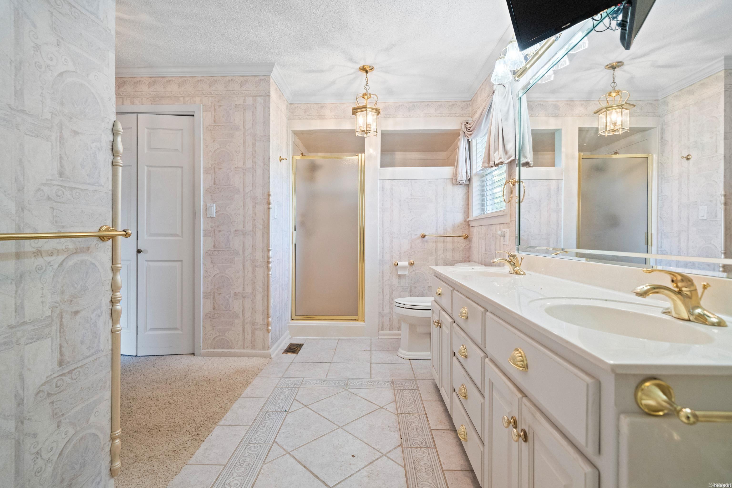 ARZELLA ACRES - Residential