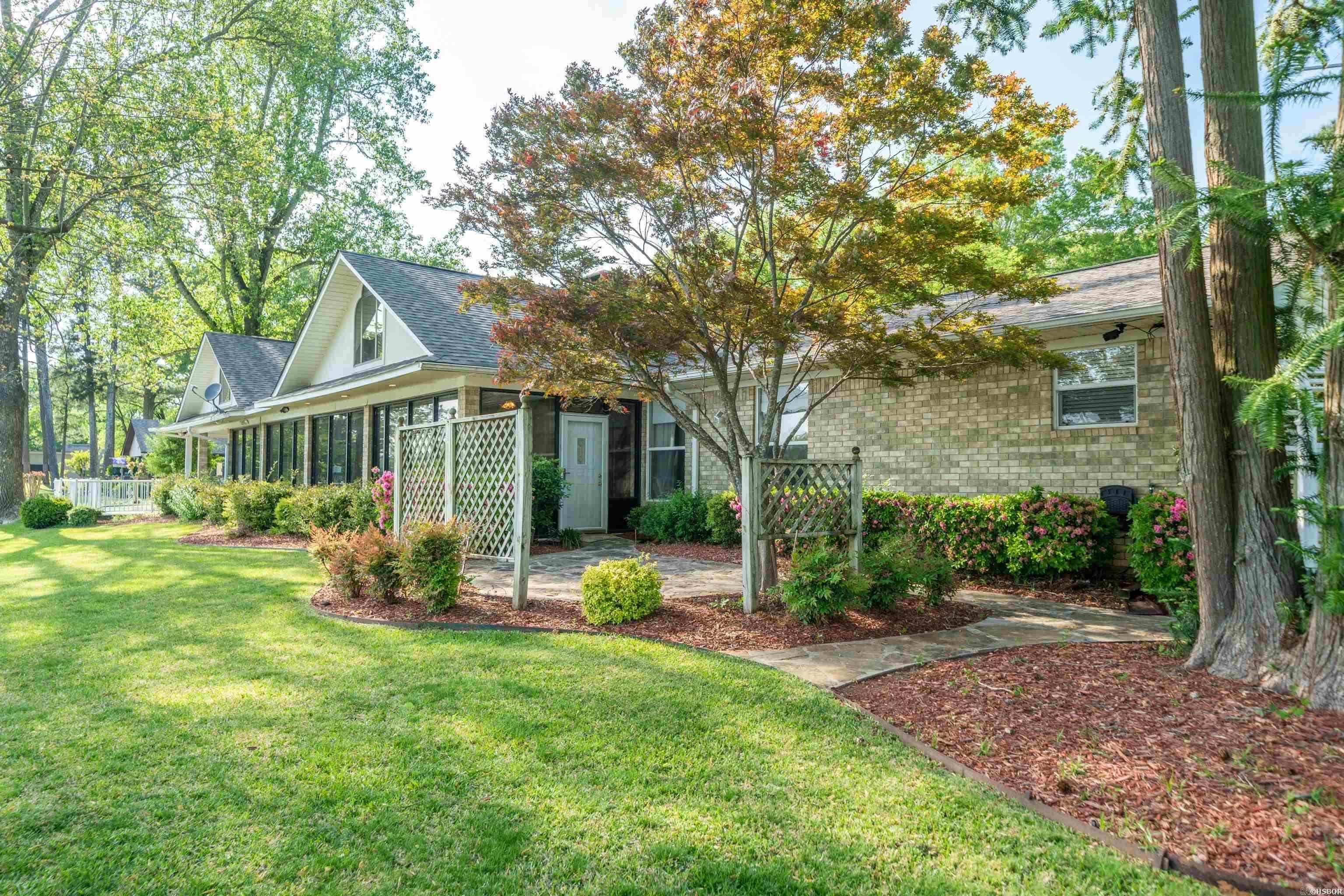 ARZELLA ACRES - Residential