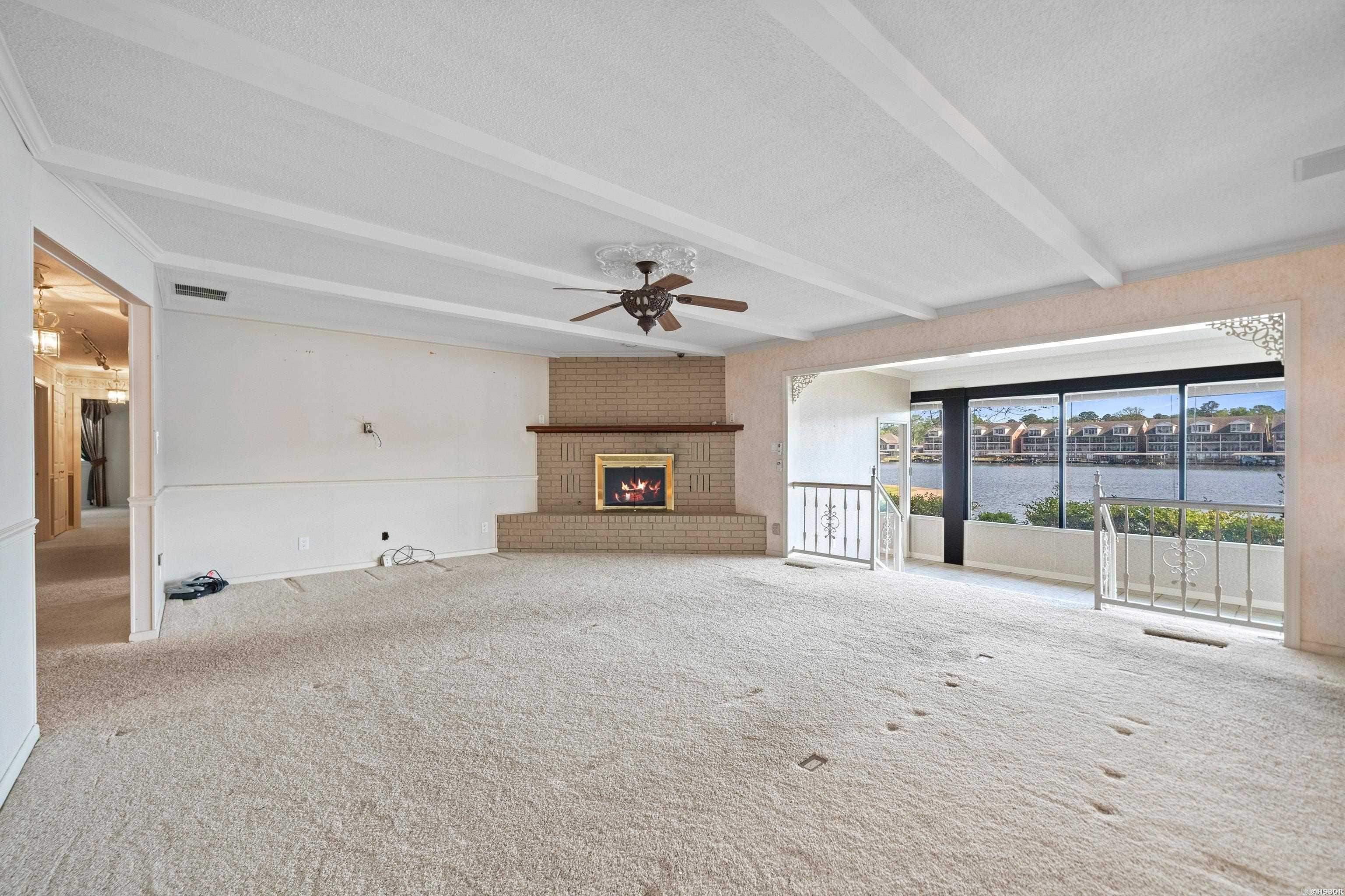 ARZELLA ACRES - Residential