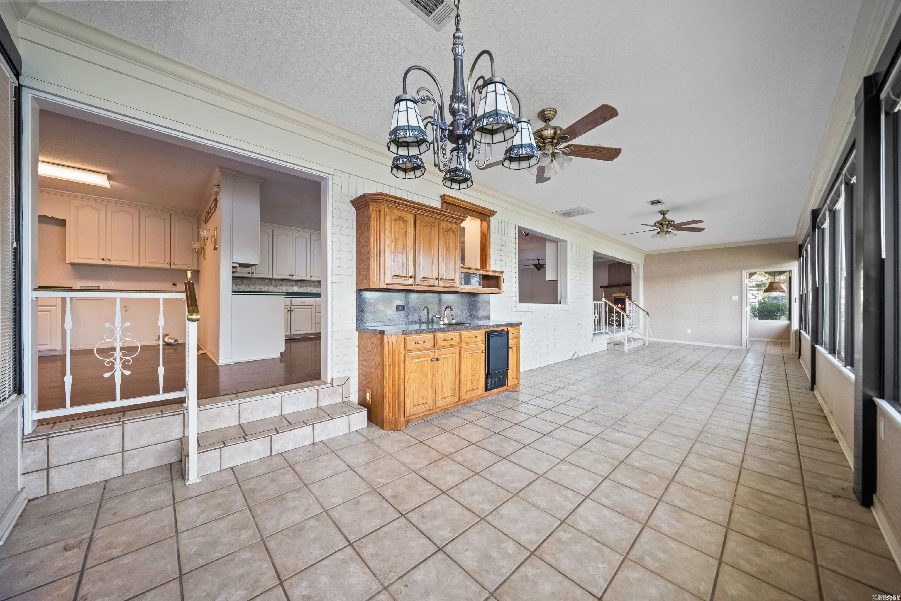 ARZELLA ACRES - Residential