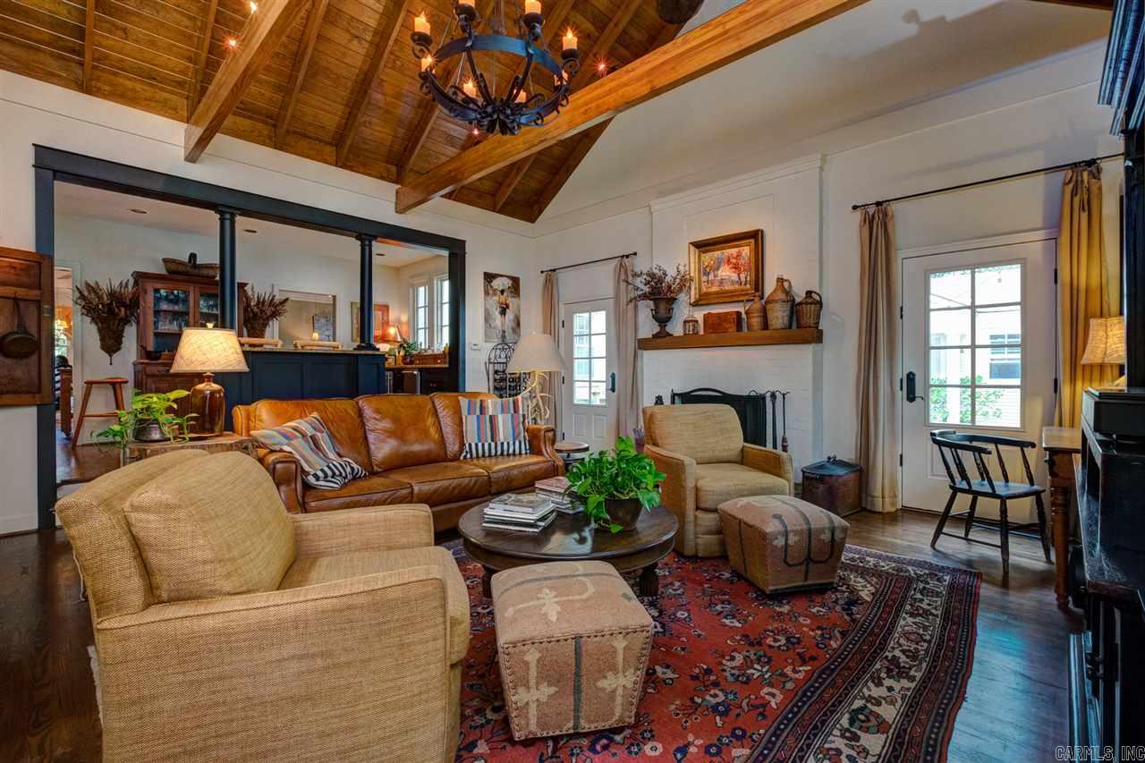 PINE VIEW - Residential