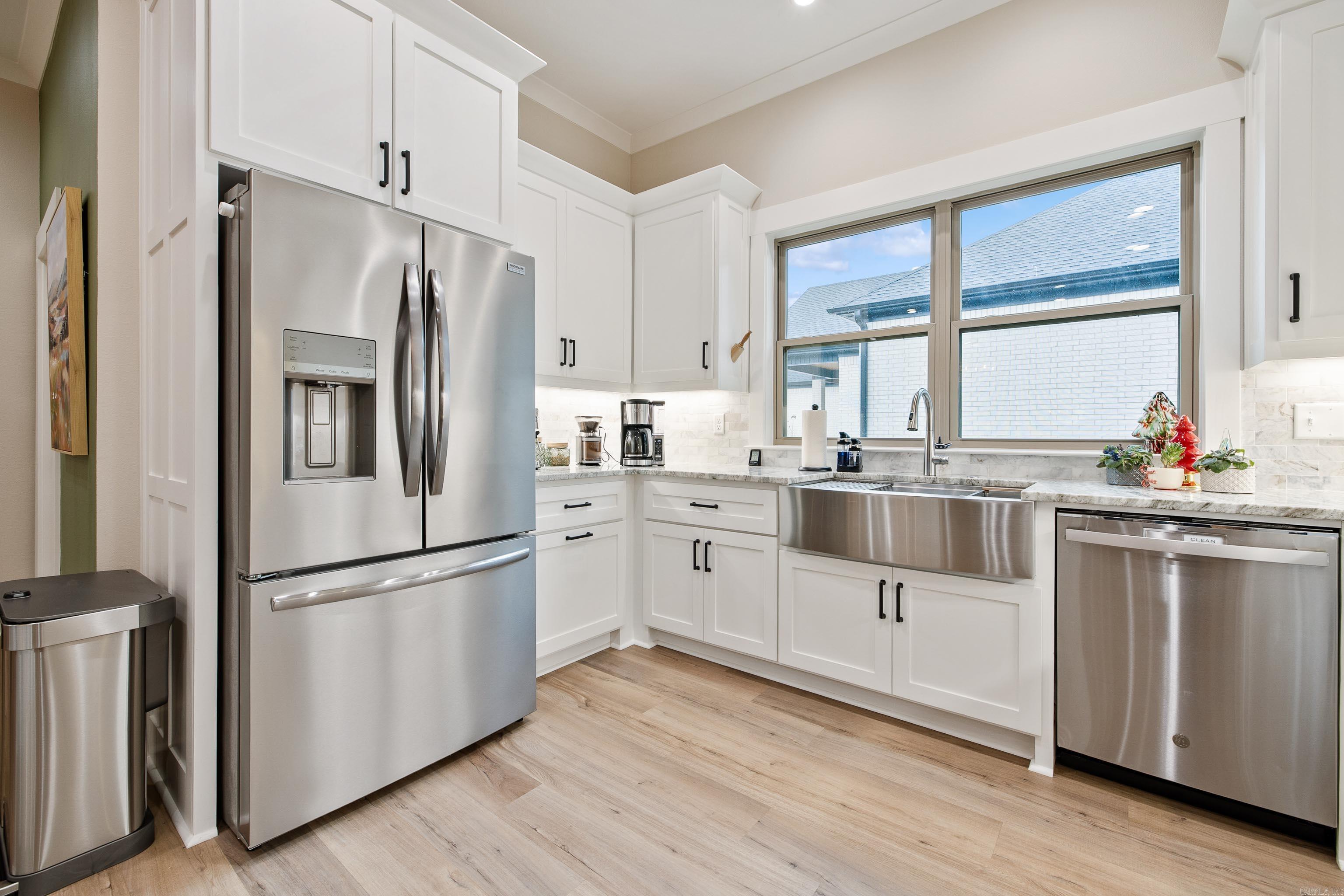 IVY PLACE - Residential