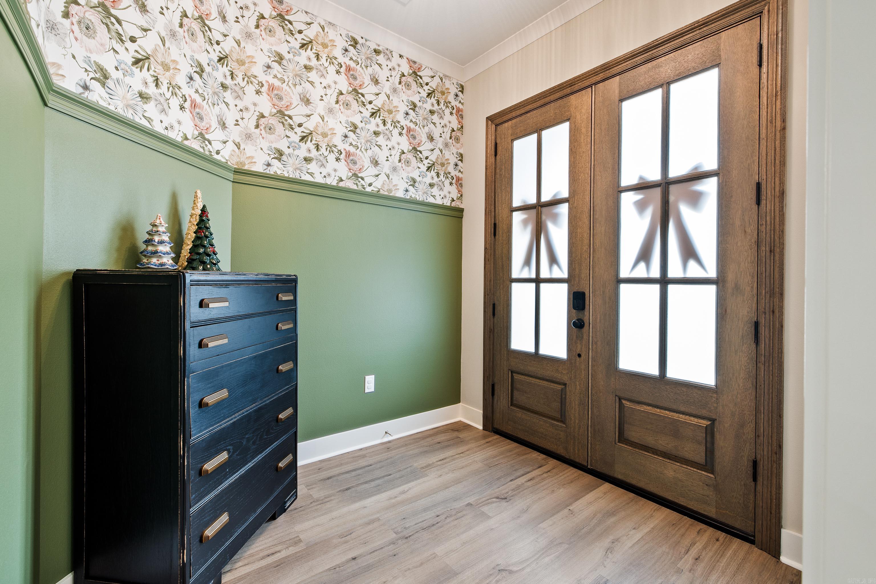 IVY PLACE - Residential