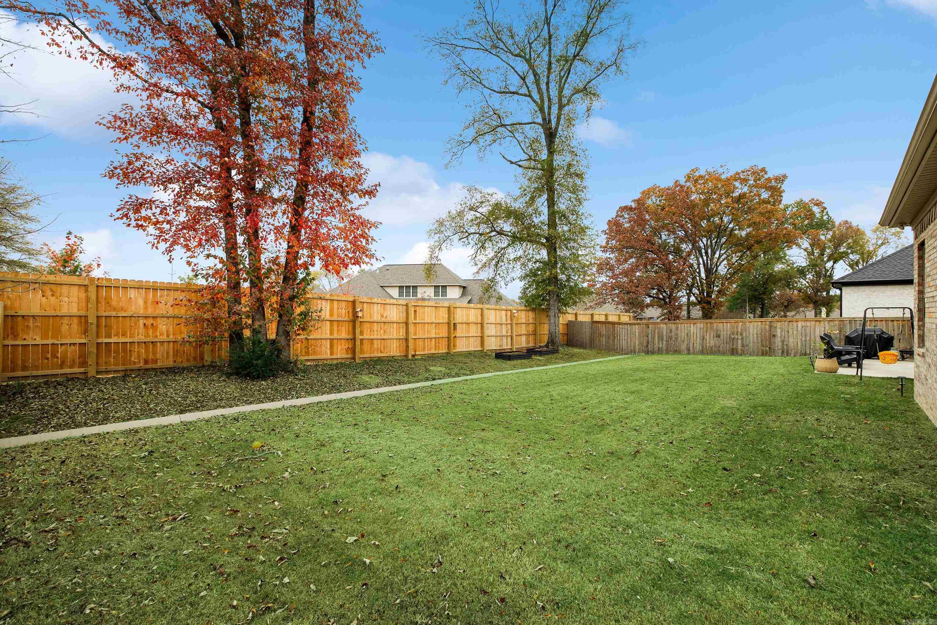 IVY PLACE - Residential