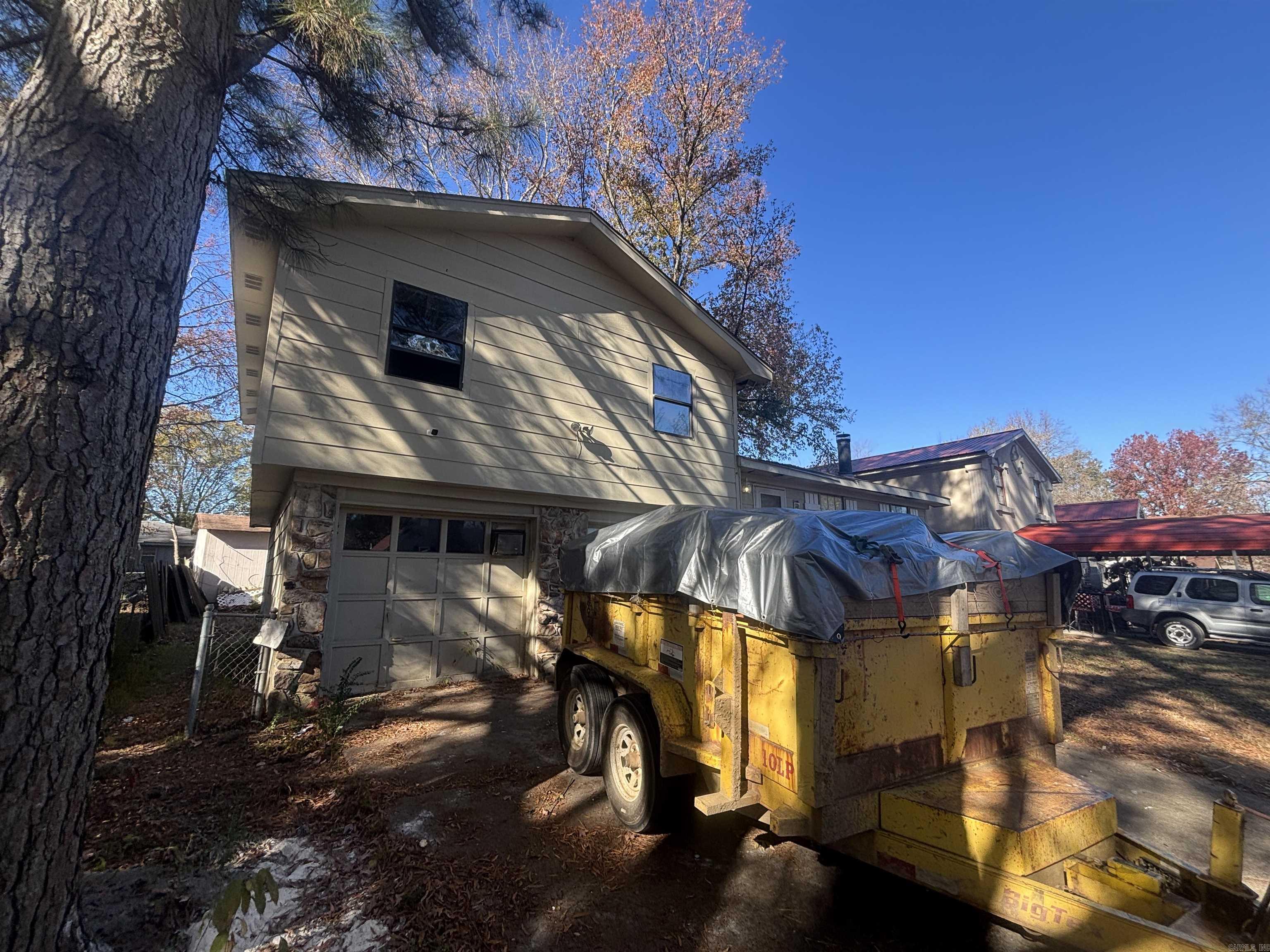 EAST HICKMAN & MCCONNELL - Residential