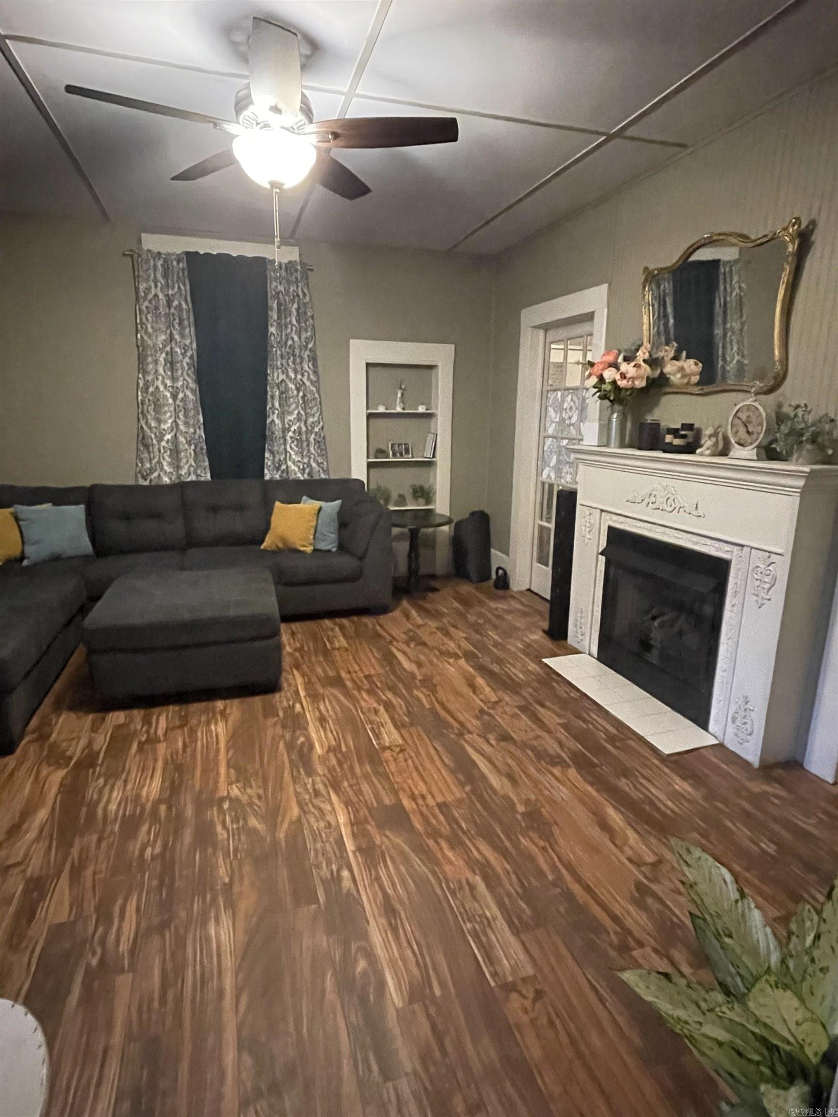 WILSON & FERGUSON - Residential