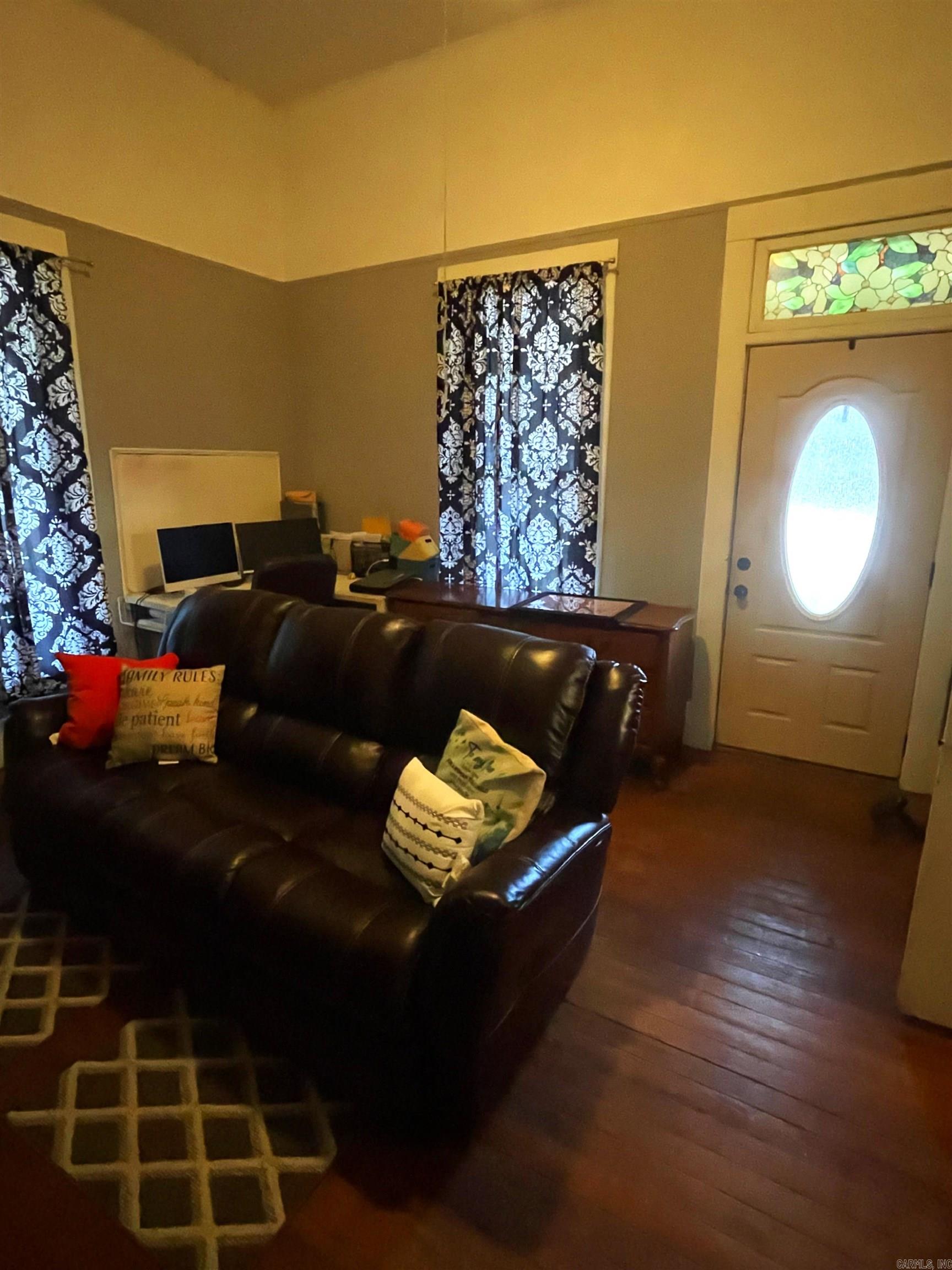 WILSON & FERGUSON - Residential
