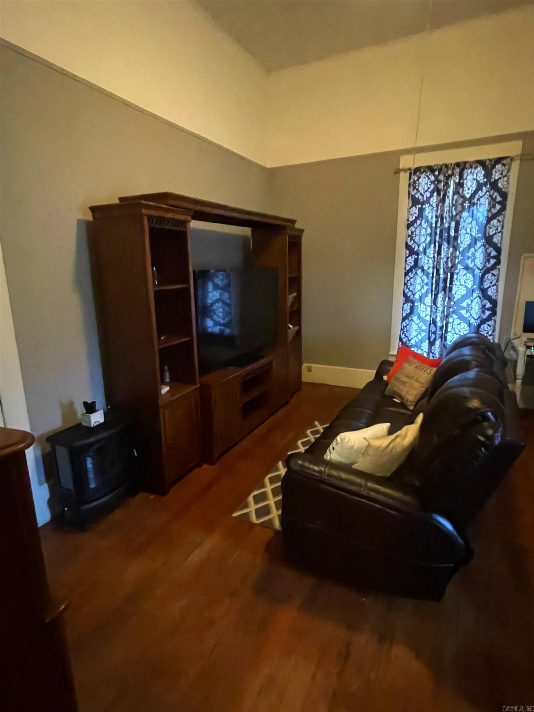 WILSON & FERGUSON - Residential