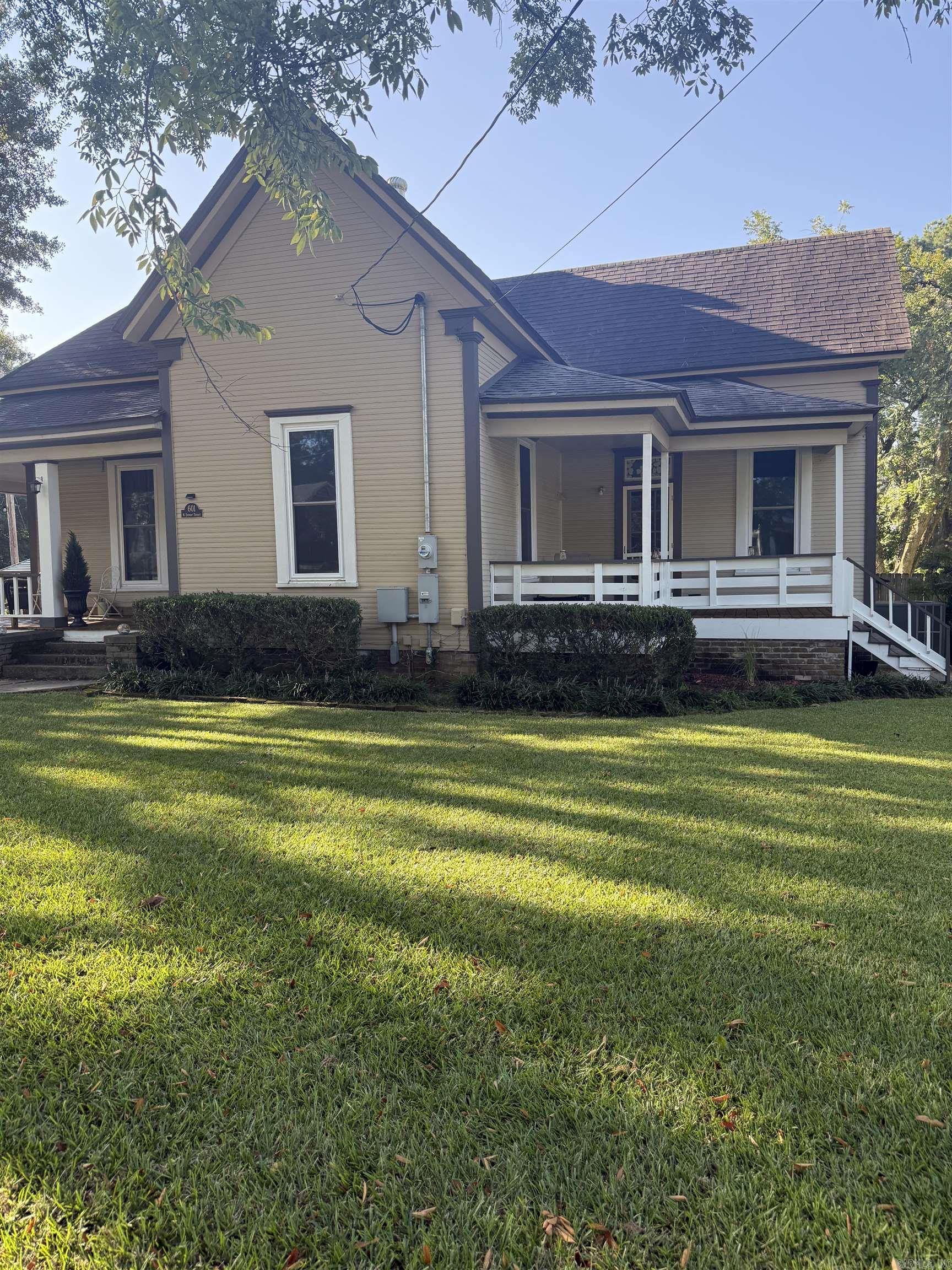 WILSON & FERGUSON - Residential