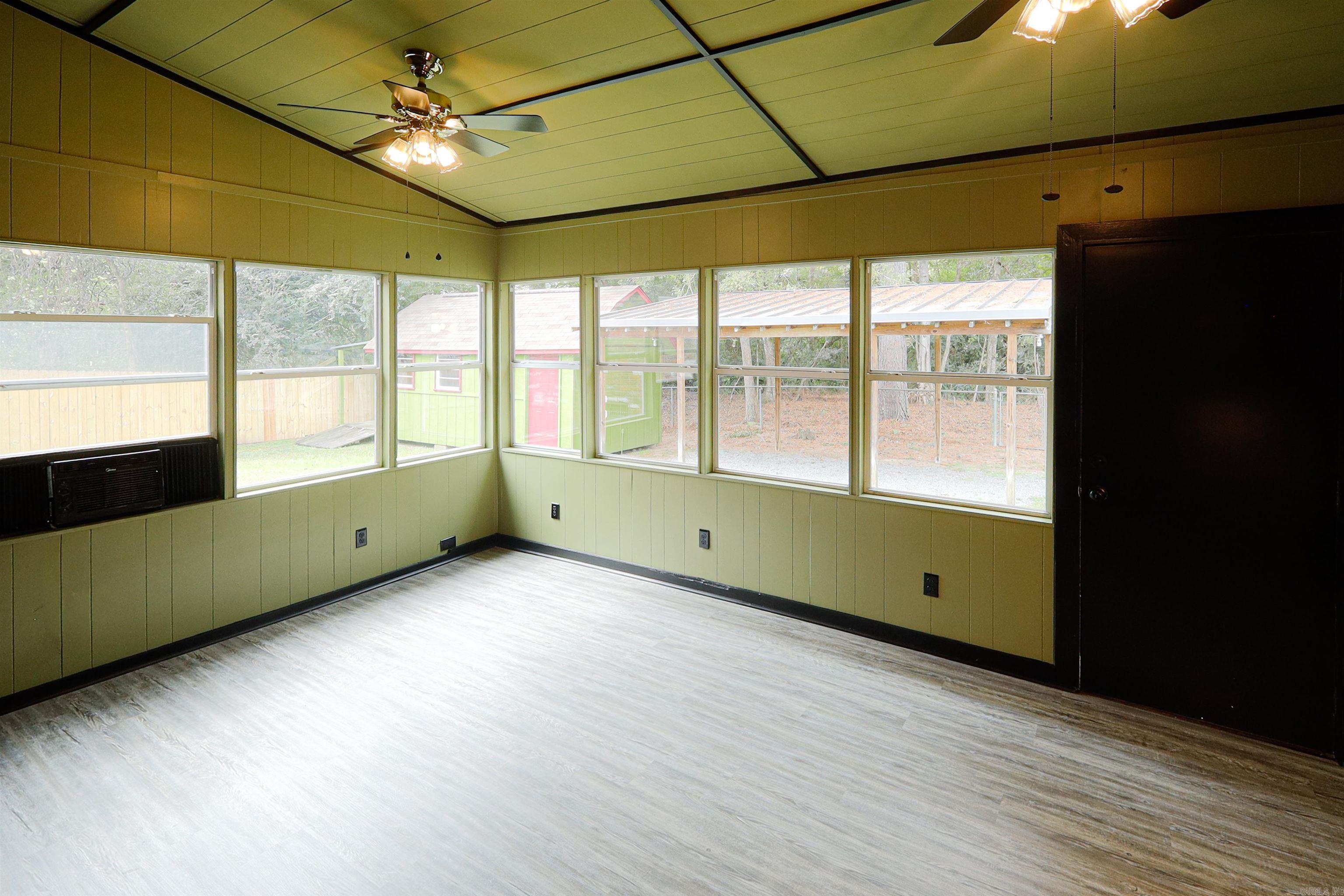 Cedarwood #2 - Residential