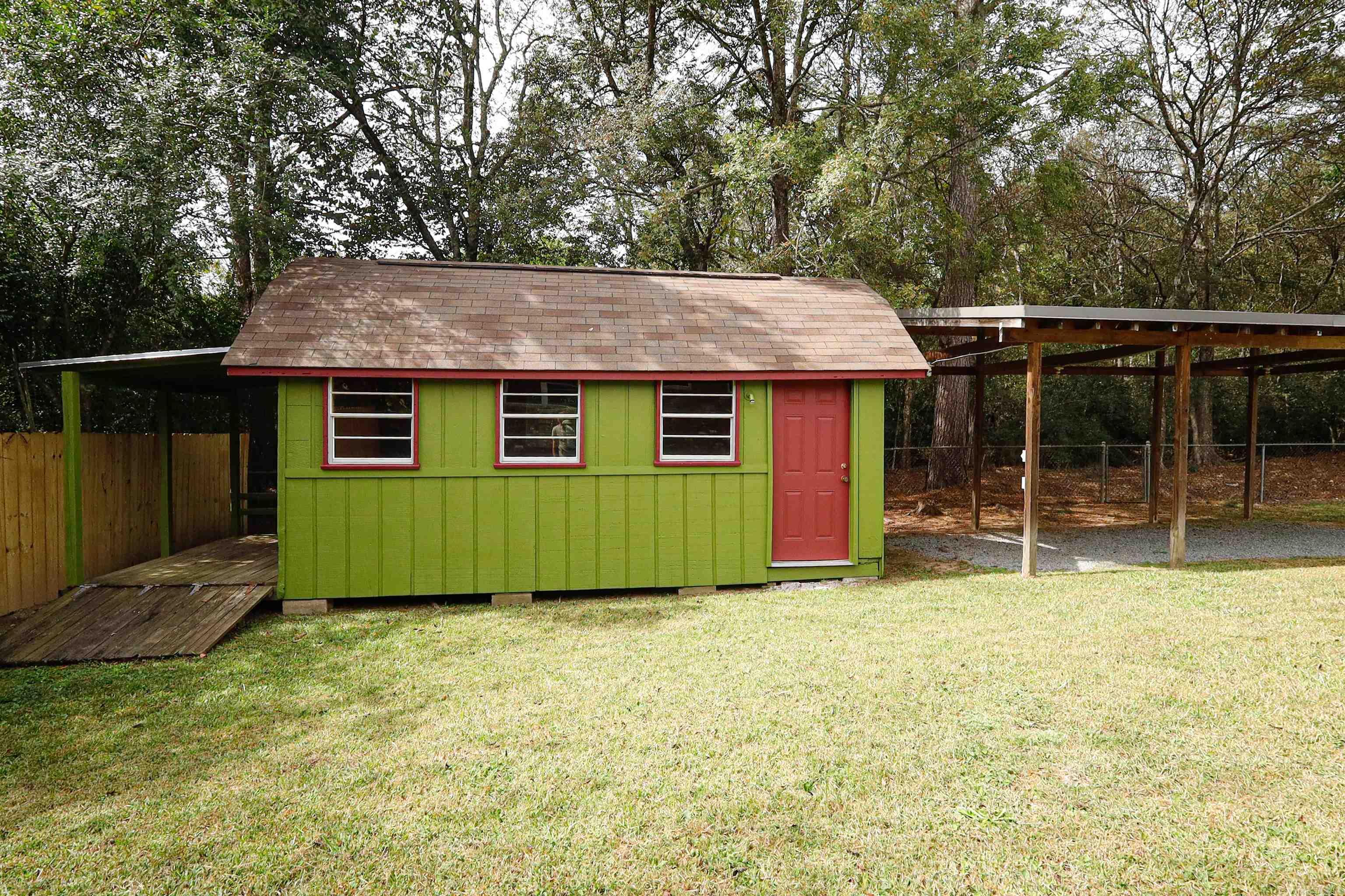 Cedarwood #2 - Residential