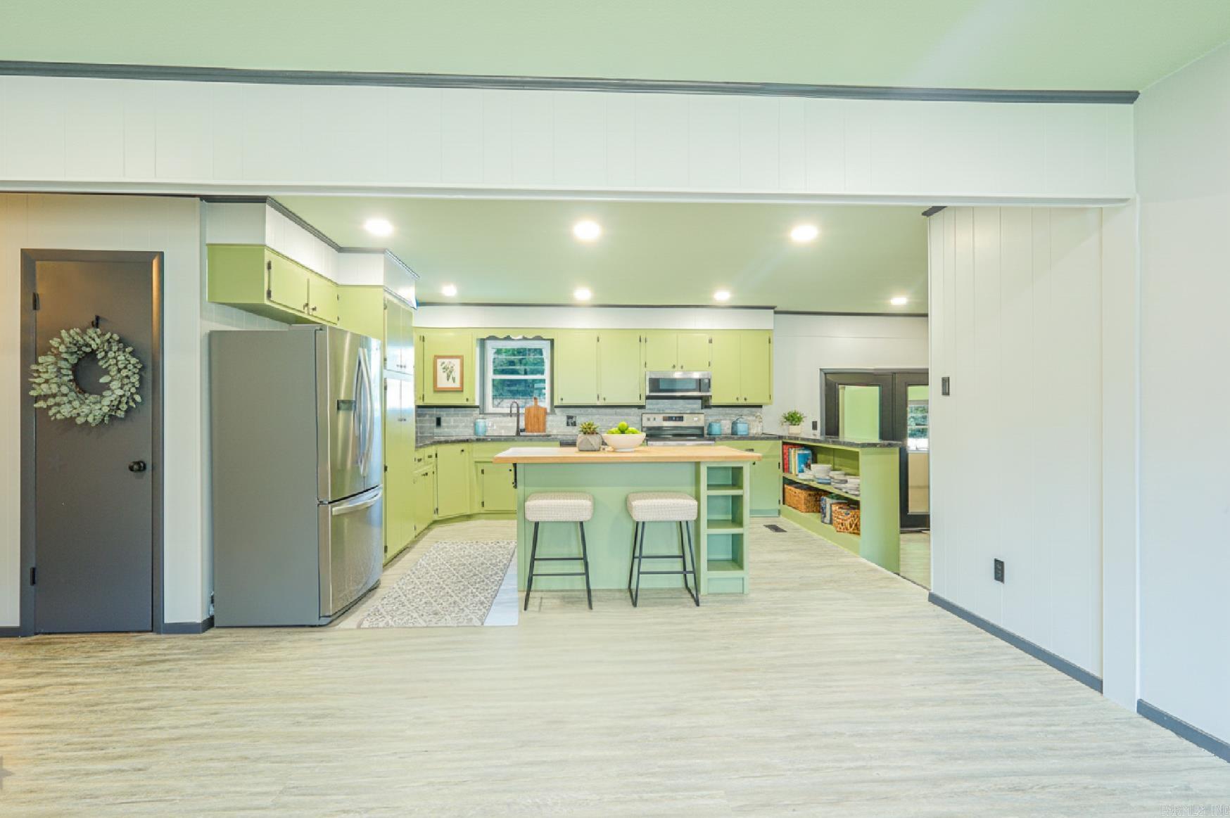 Cedarwood #2 - Residential