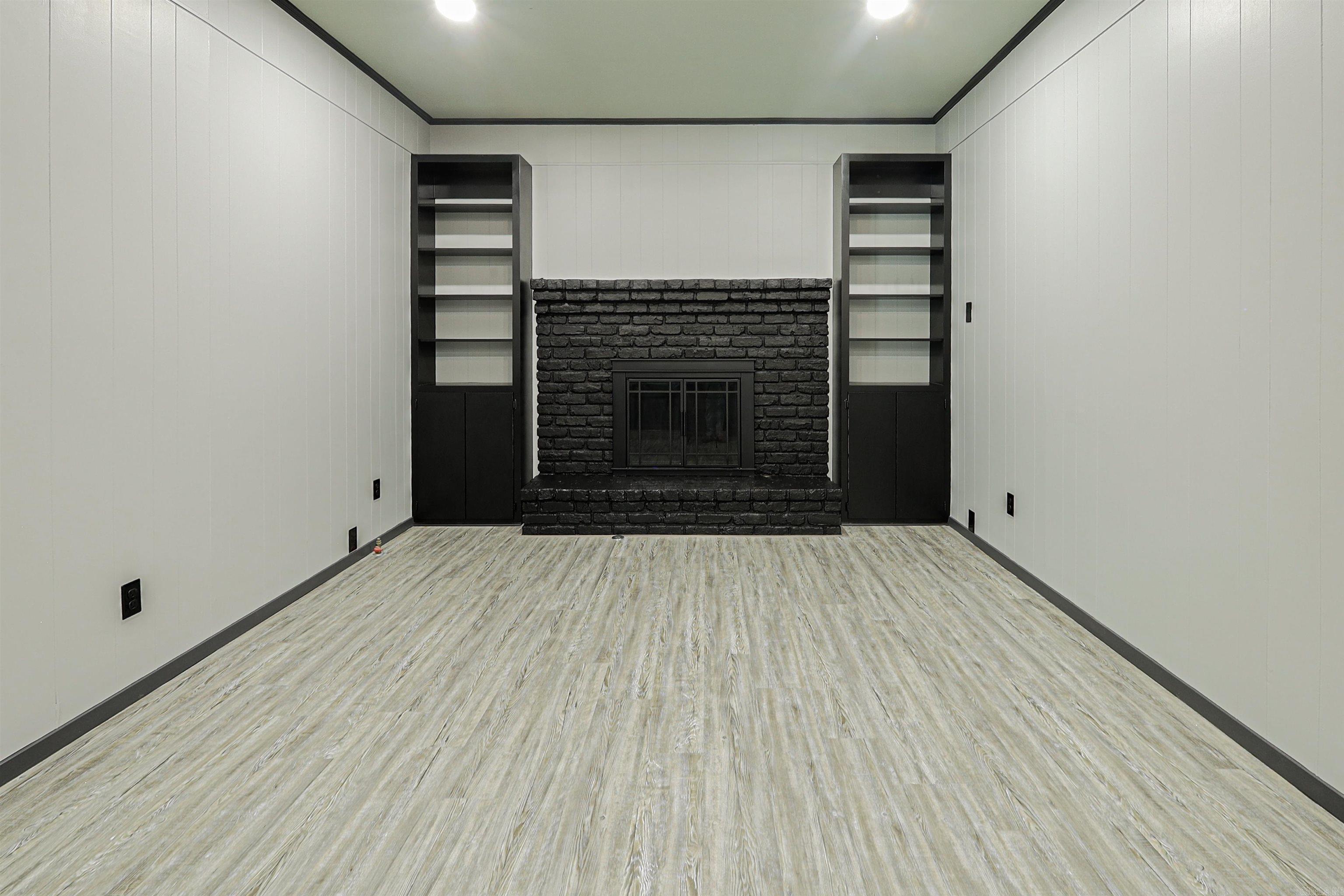 Cedarwood #2 - Residential