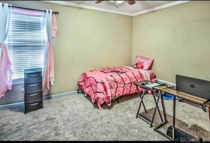 RIVER TRACE - Residential