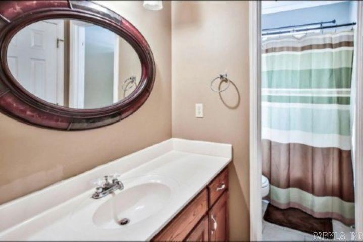 RIVER TRACE - Residential