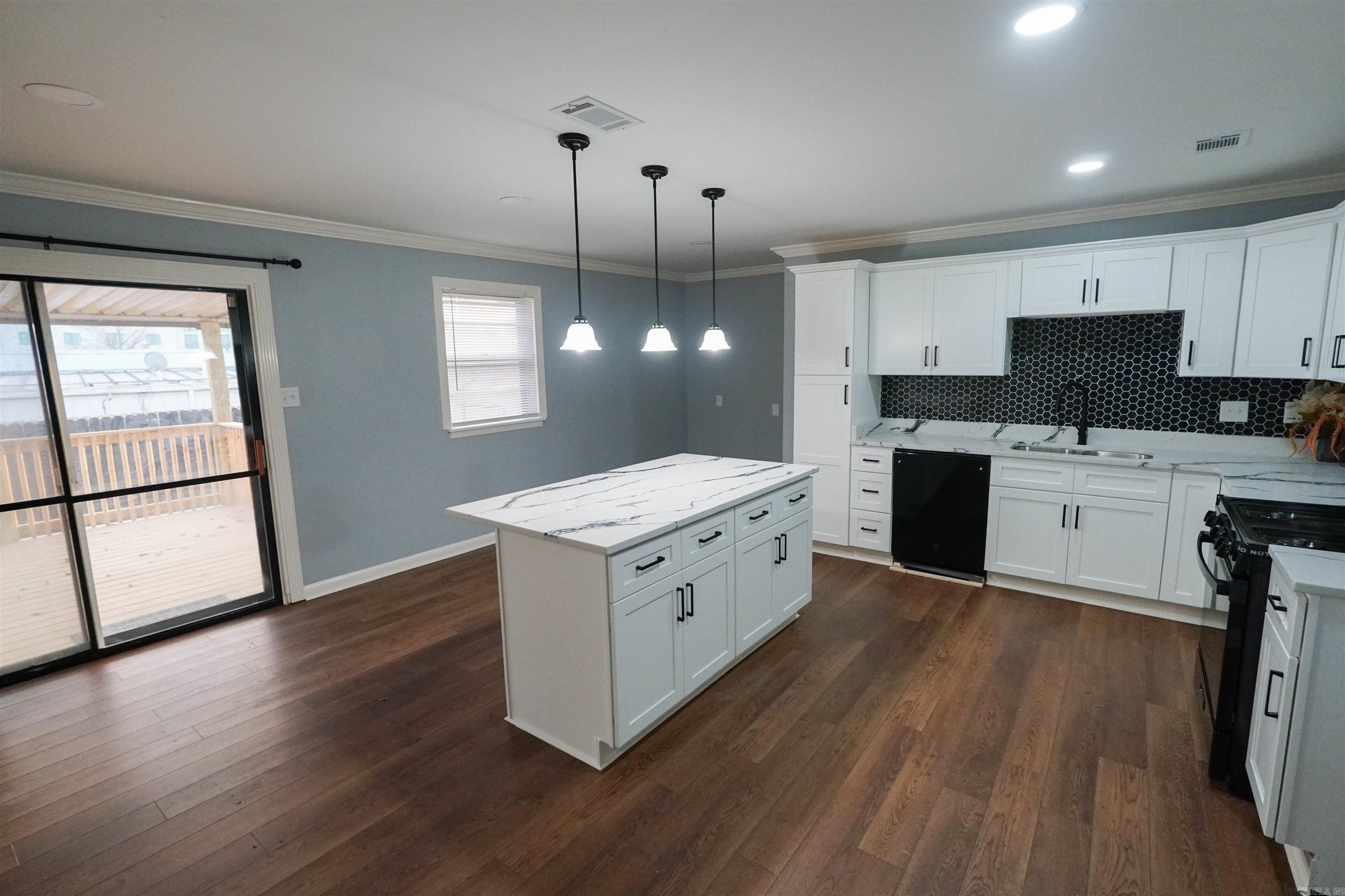 Cunninghams Rep - Residential