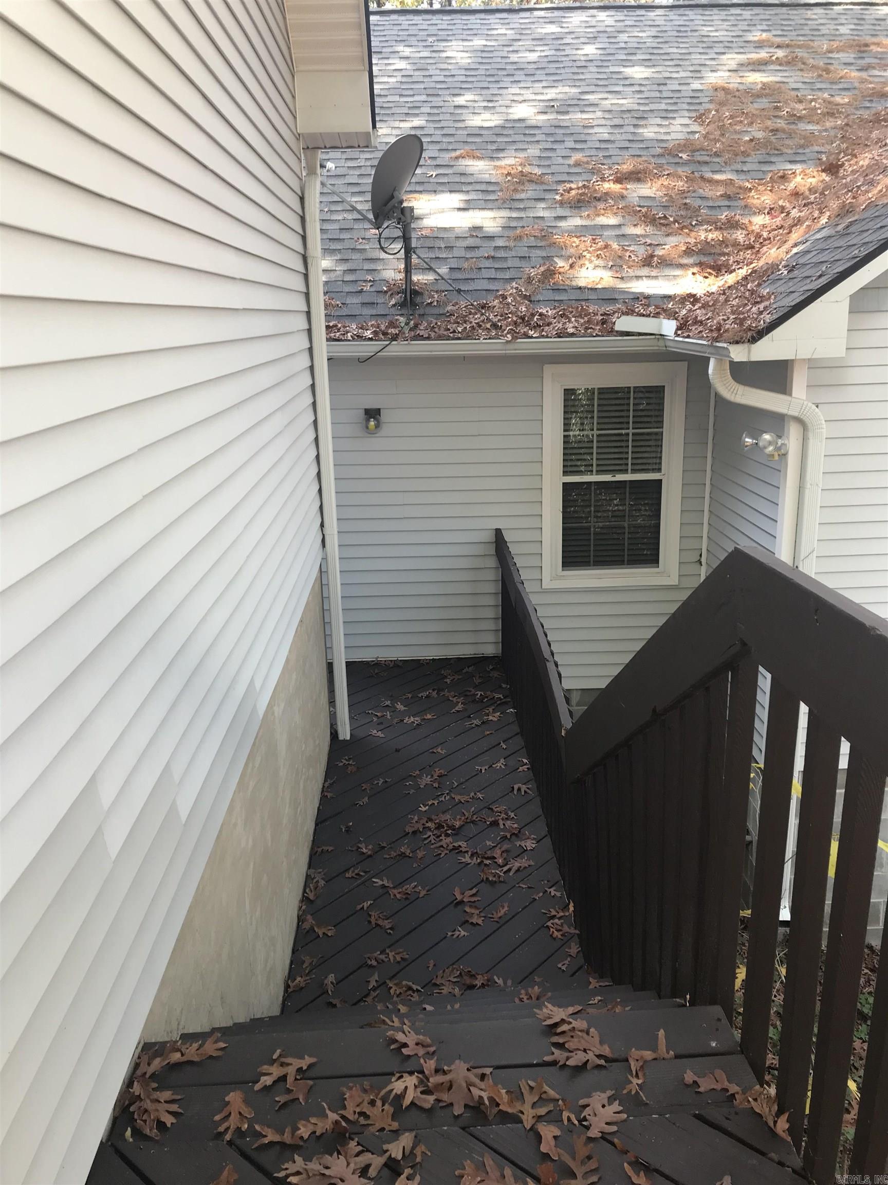Brentwood Townhouse - Residential