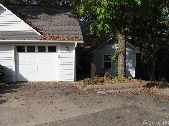 Brentwood Townhouse - Residential