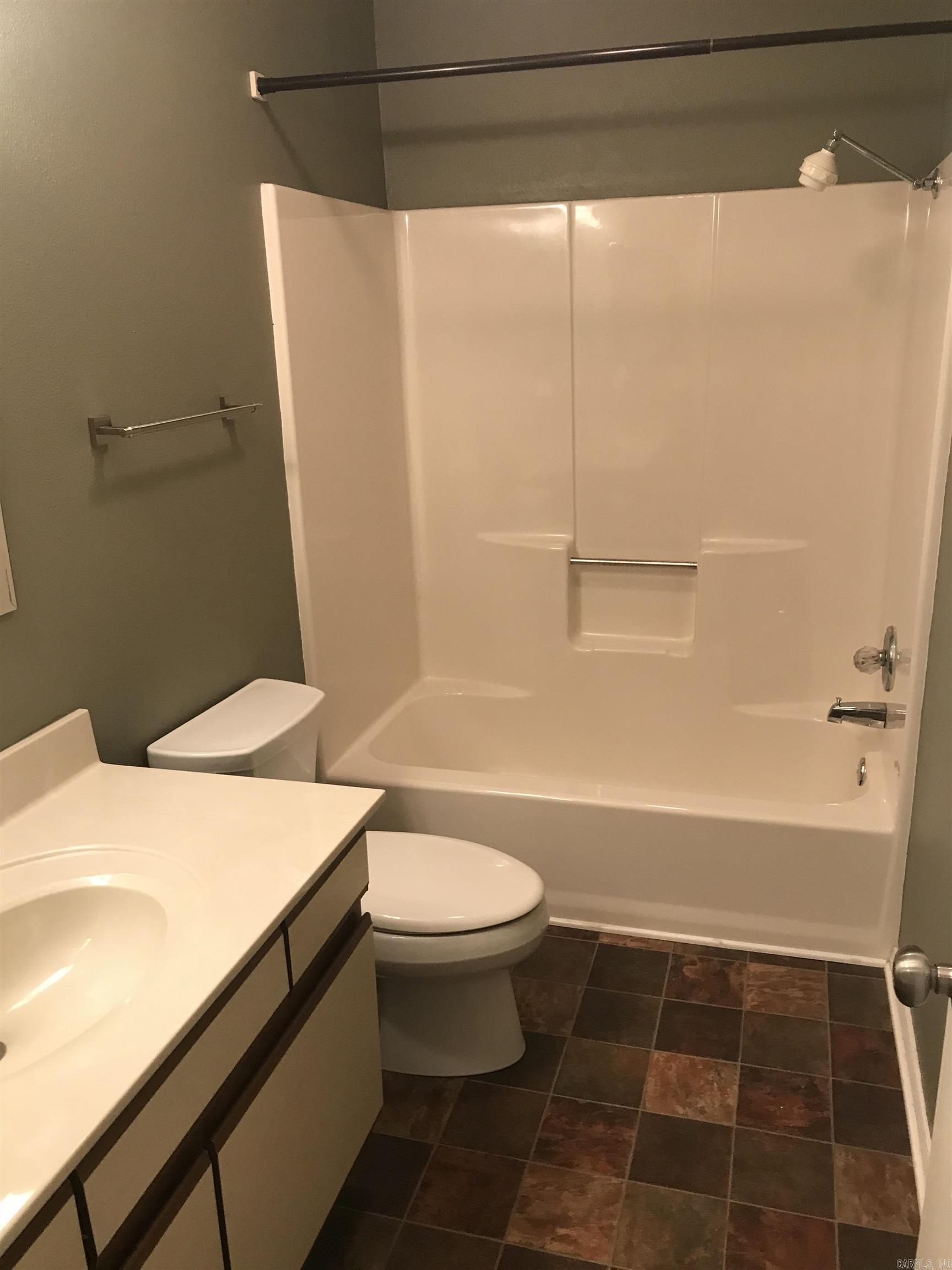 Brentwood Townhouse - Residential