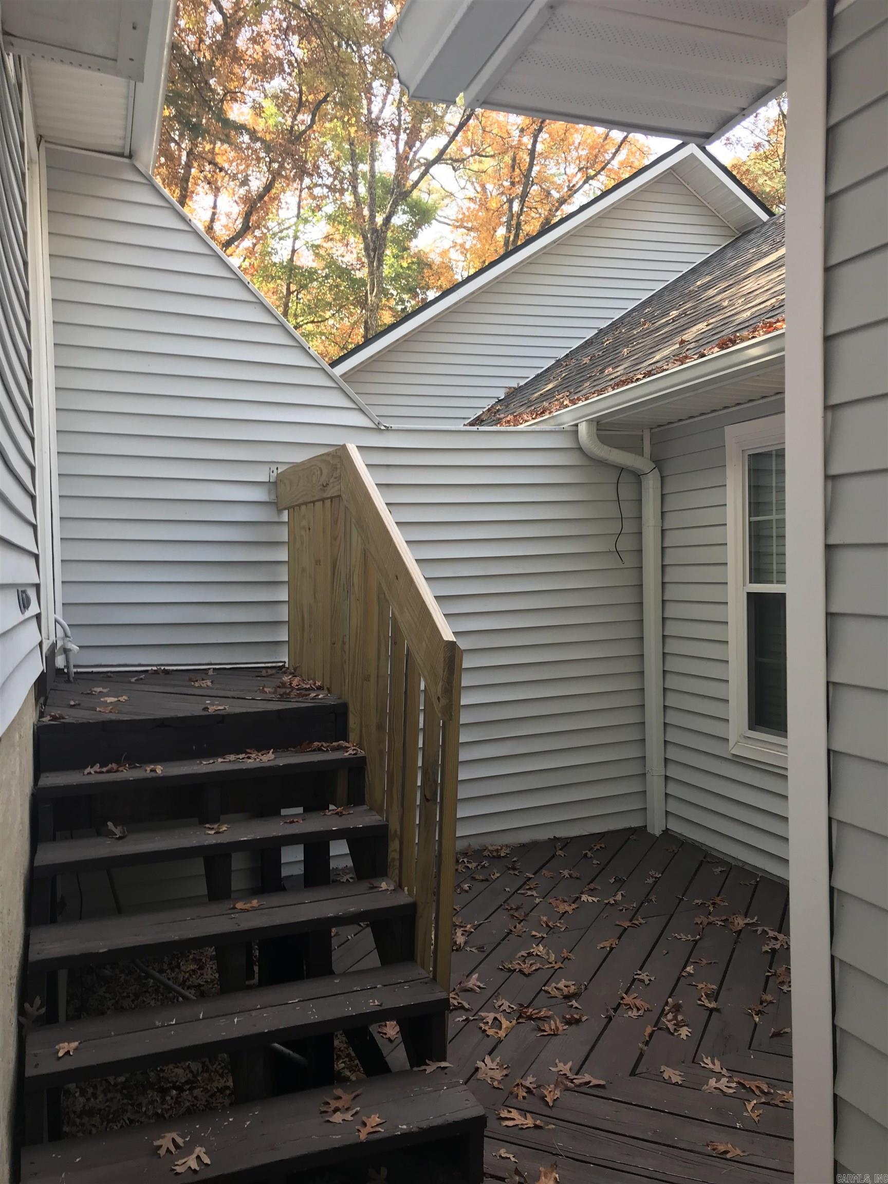 Brentwood Townhouse - Residential