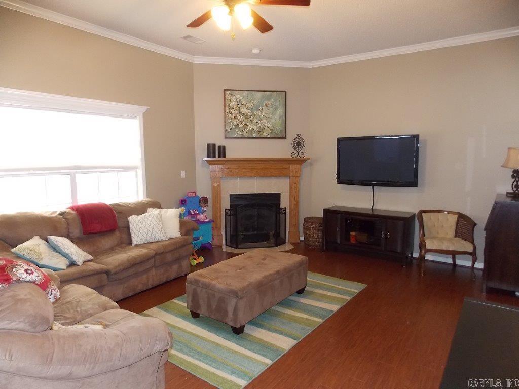 MEADOWLAKE - Residential