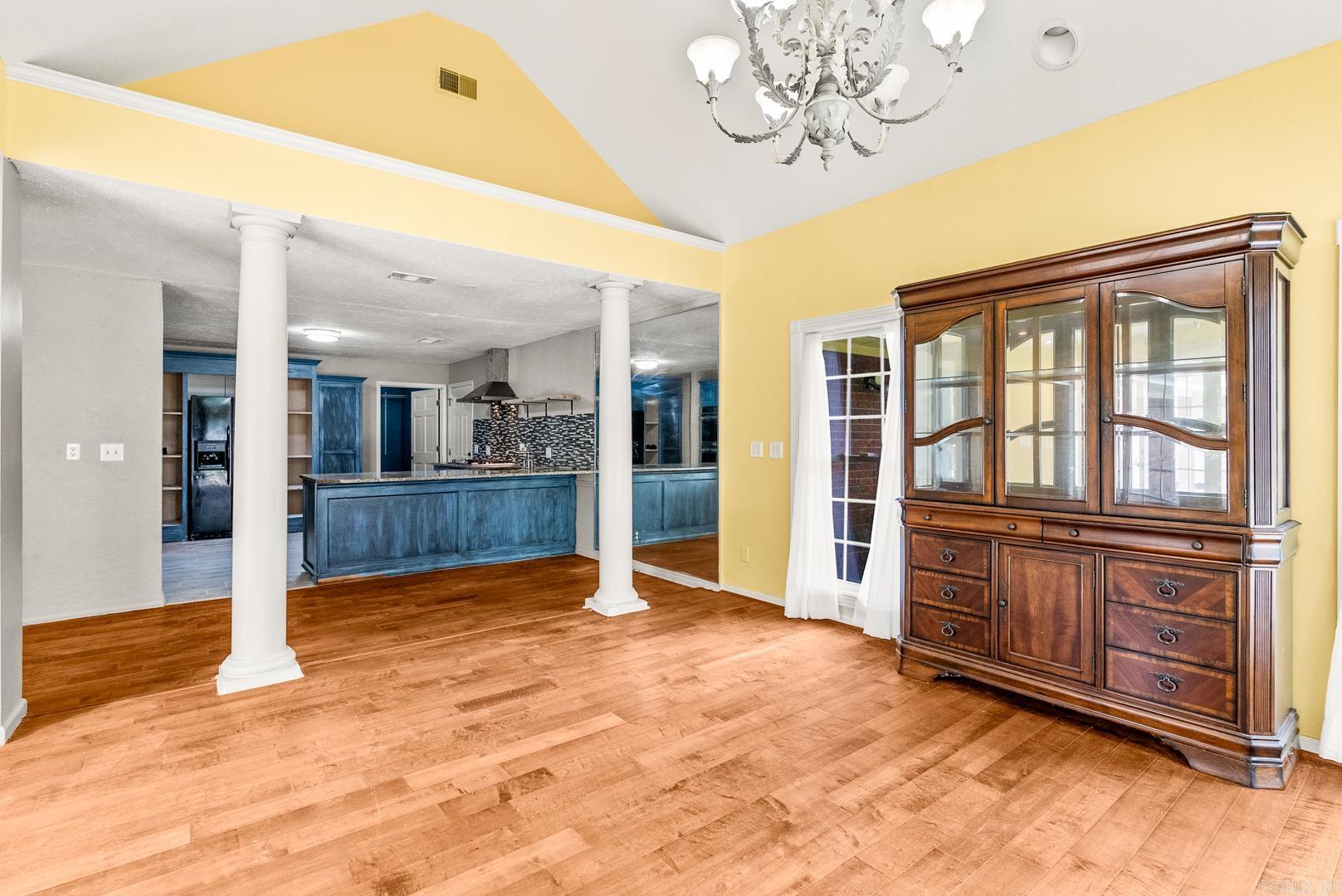 CLINTON ORIGINAL - Residential