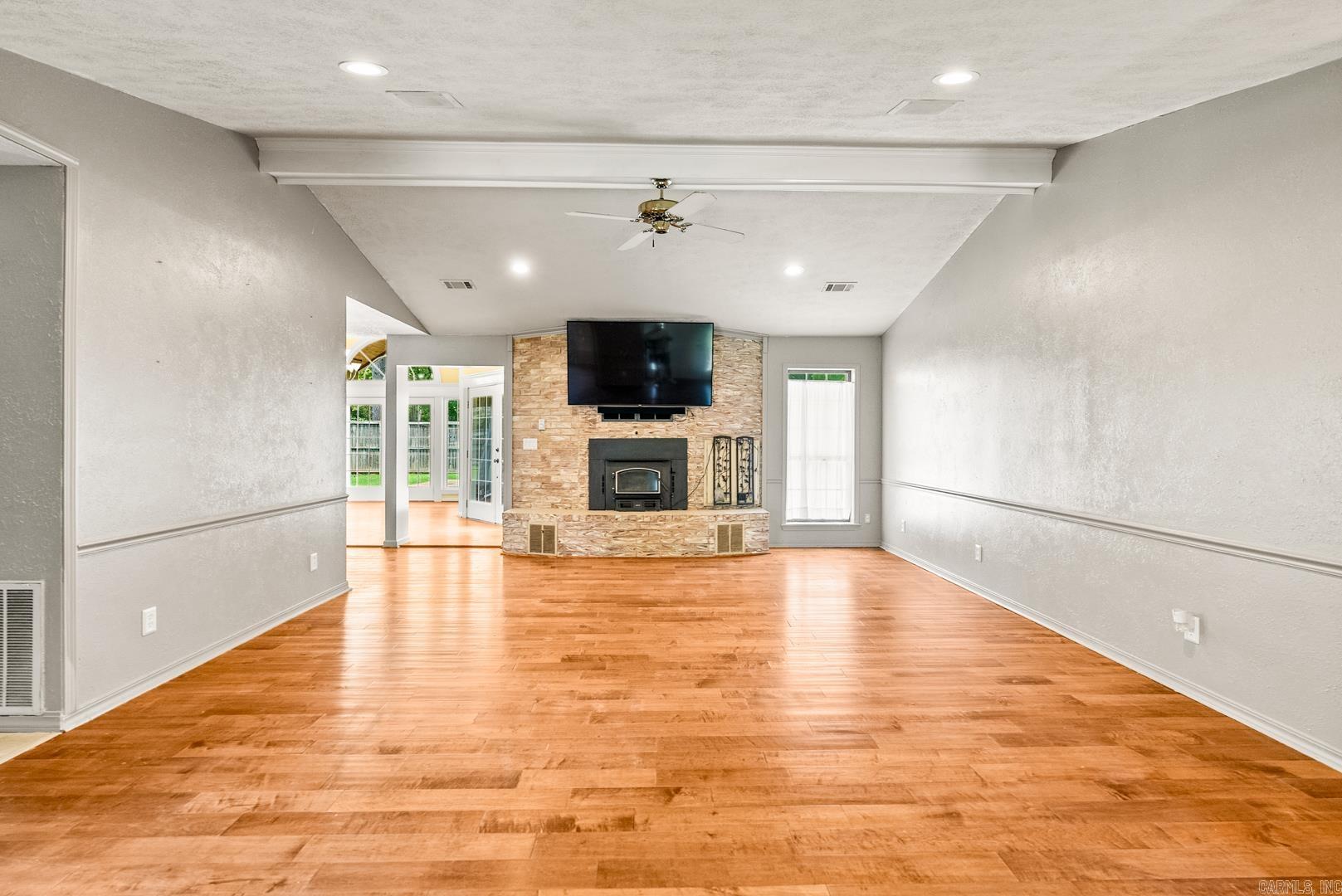 CLINTON ORIGINAL - Residential